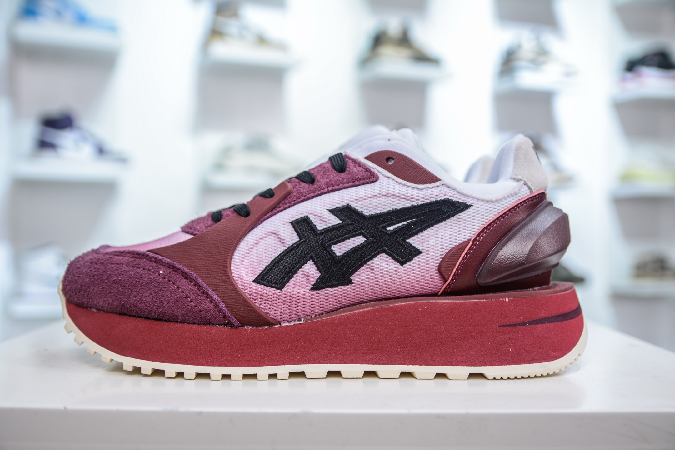 Onitsuka Tiger MOAGE CO Low Monaco  1183B555-100