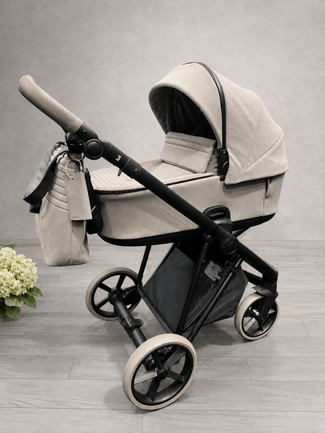 Коляска 2 в 1 Roan Ivi collection Vintage Silhoutte