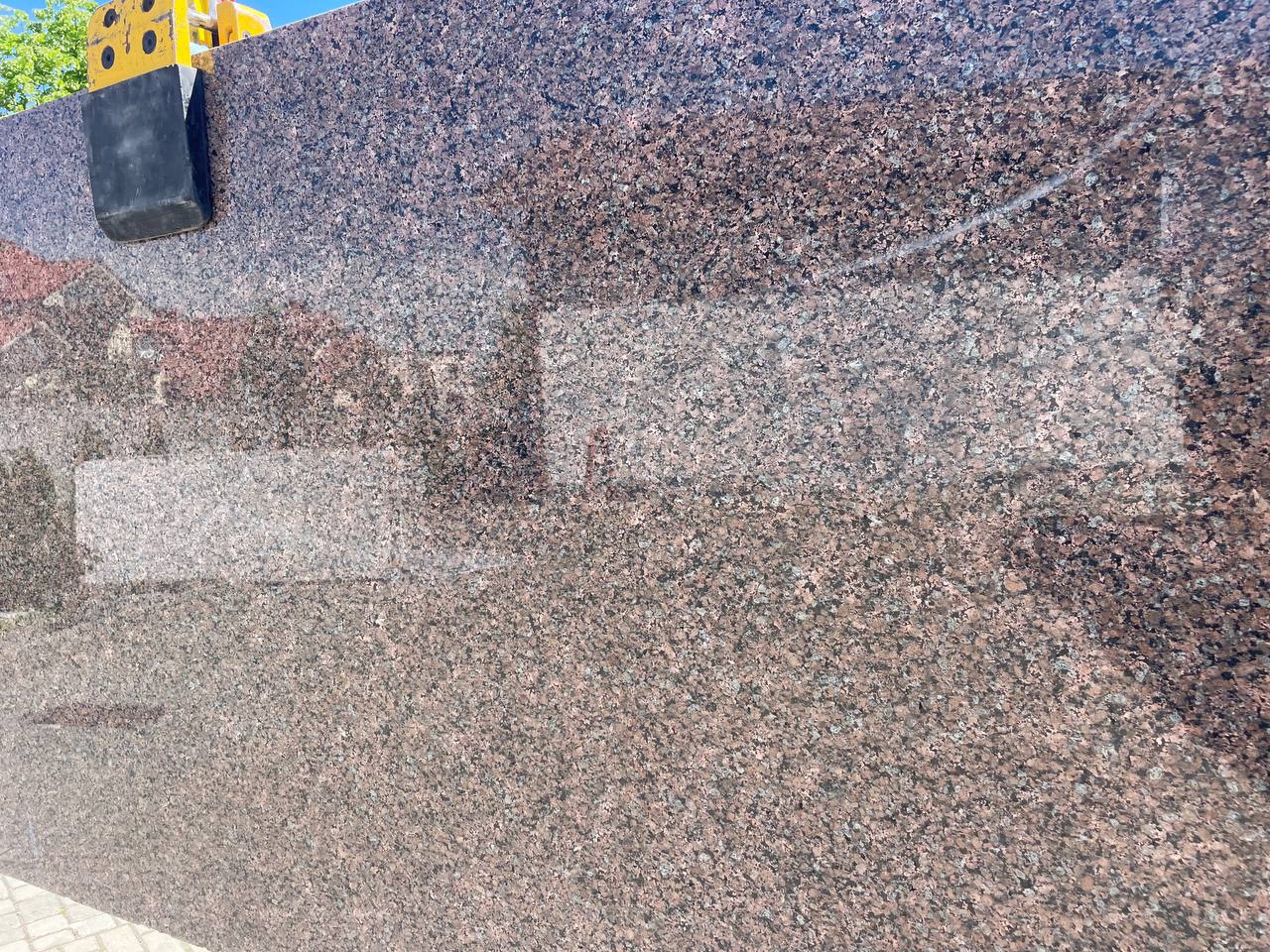 Граніт Межирічинський Резинатурений