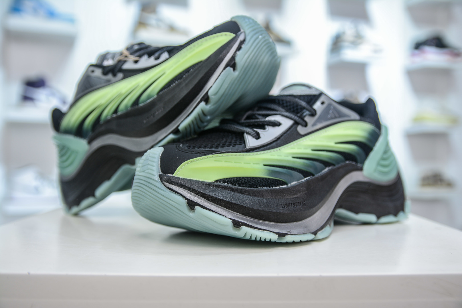 Adidas Vento  retro JQ6211