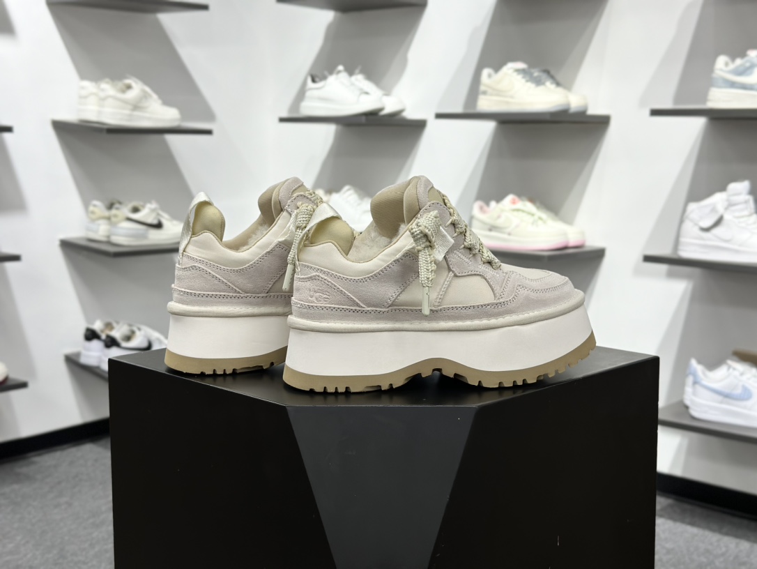 UGG Mel buty casualowe na platformie