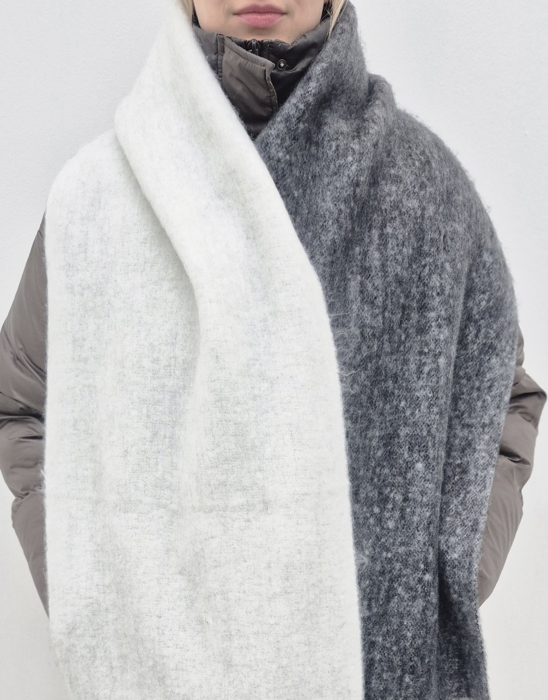 Шарф об'ємний інь-янь