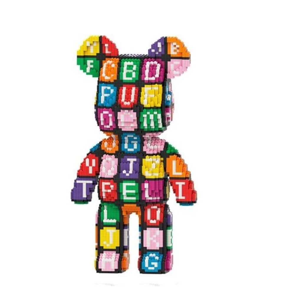 Конструктор Magic Blocks  у формі культового ведмедика Bearbrick (модель-9079)