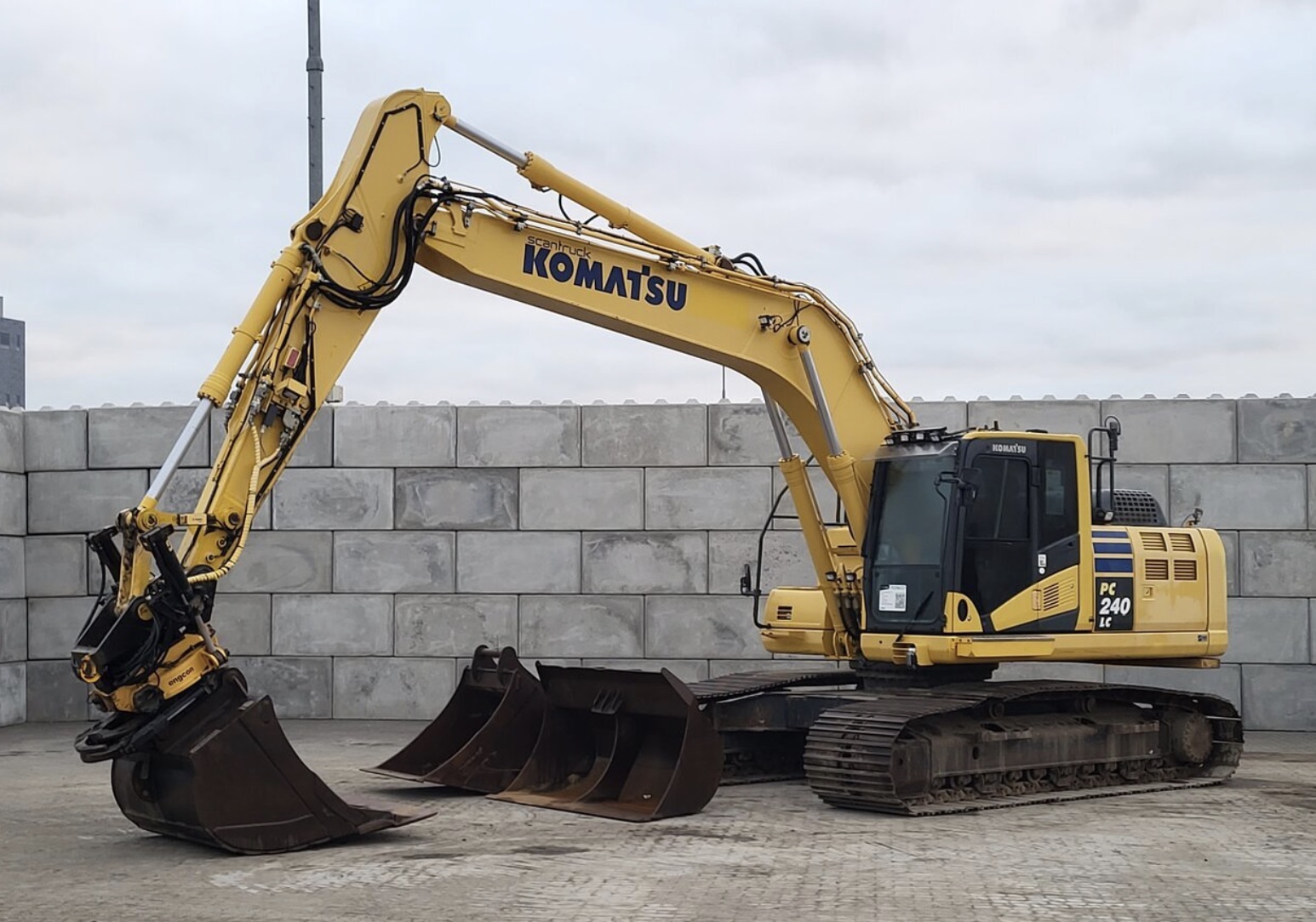 Екскаватор гусеничний | Komatsu PC240 LC-10 | 2014 рік | 10 996 мотогодин