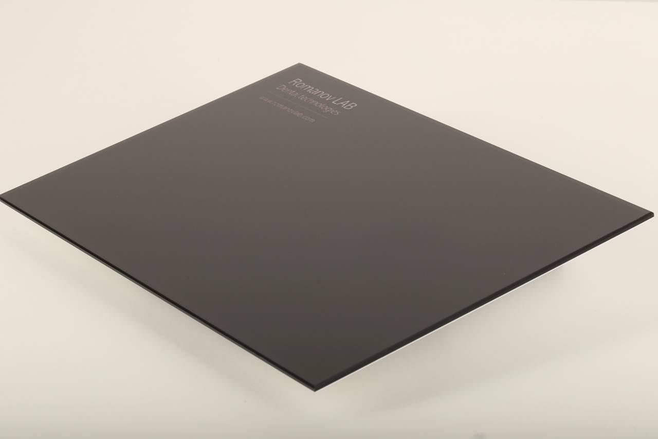 Предметний столик