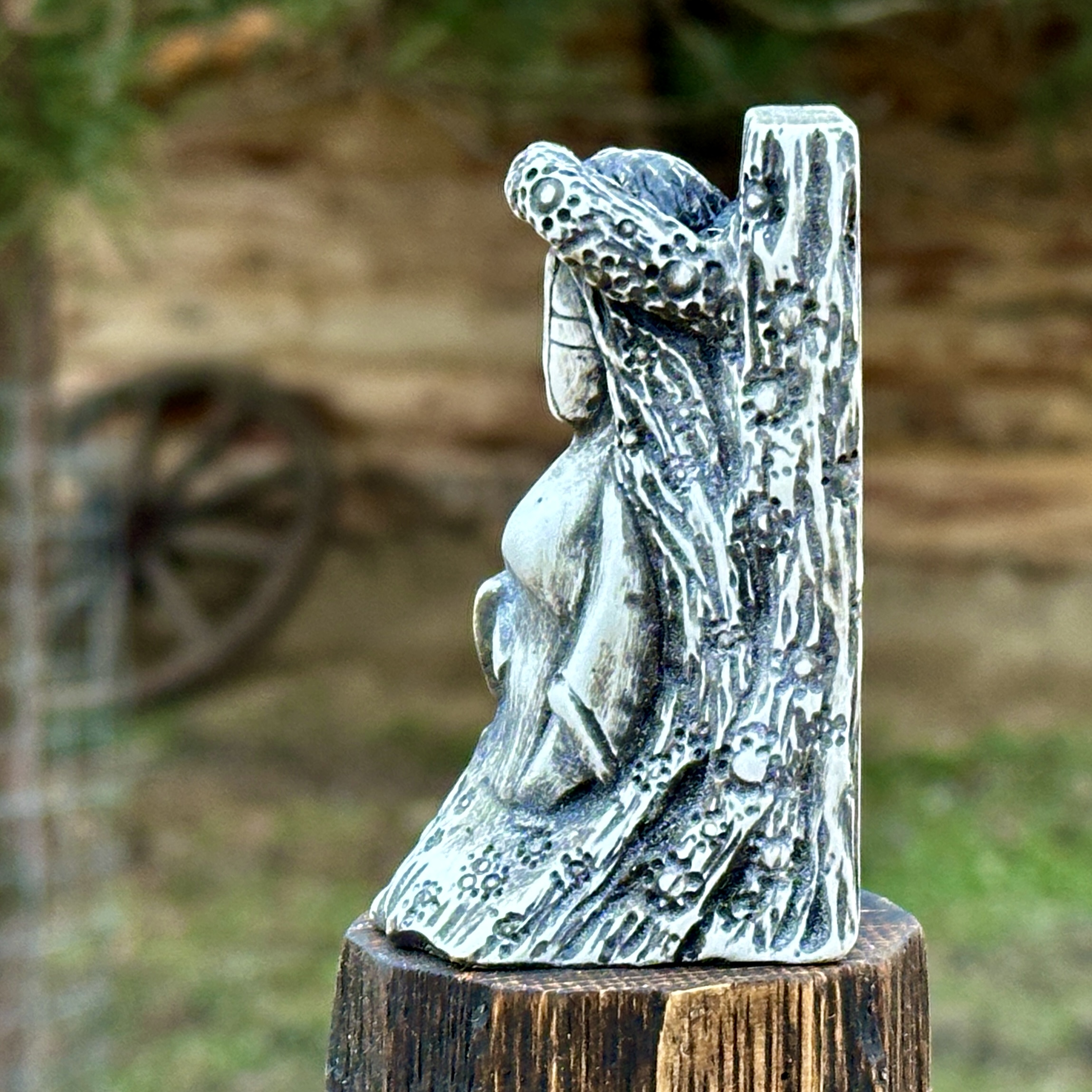 Фігурка Лада