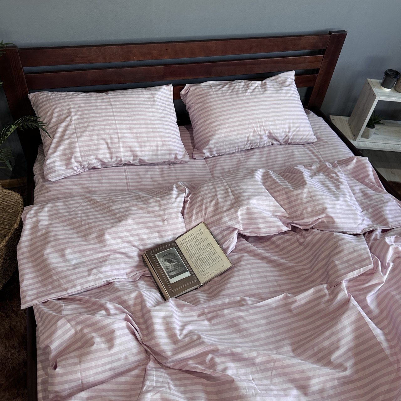 Постільна білизна Смужка пудрова бязь 100% бавовна