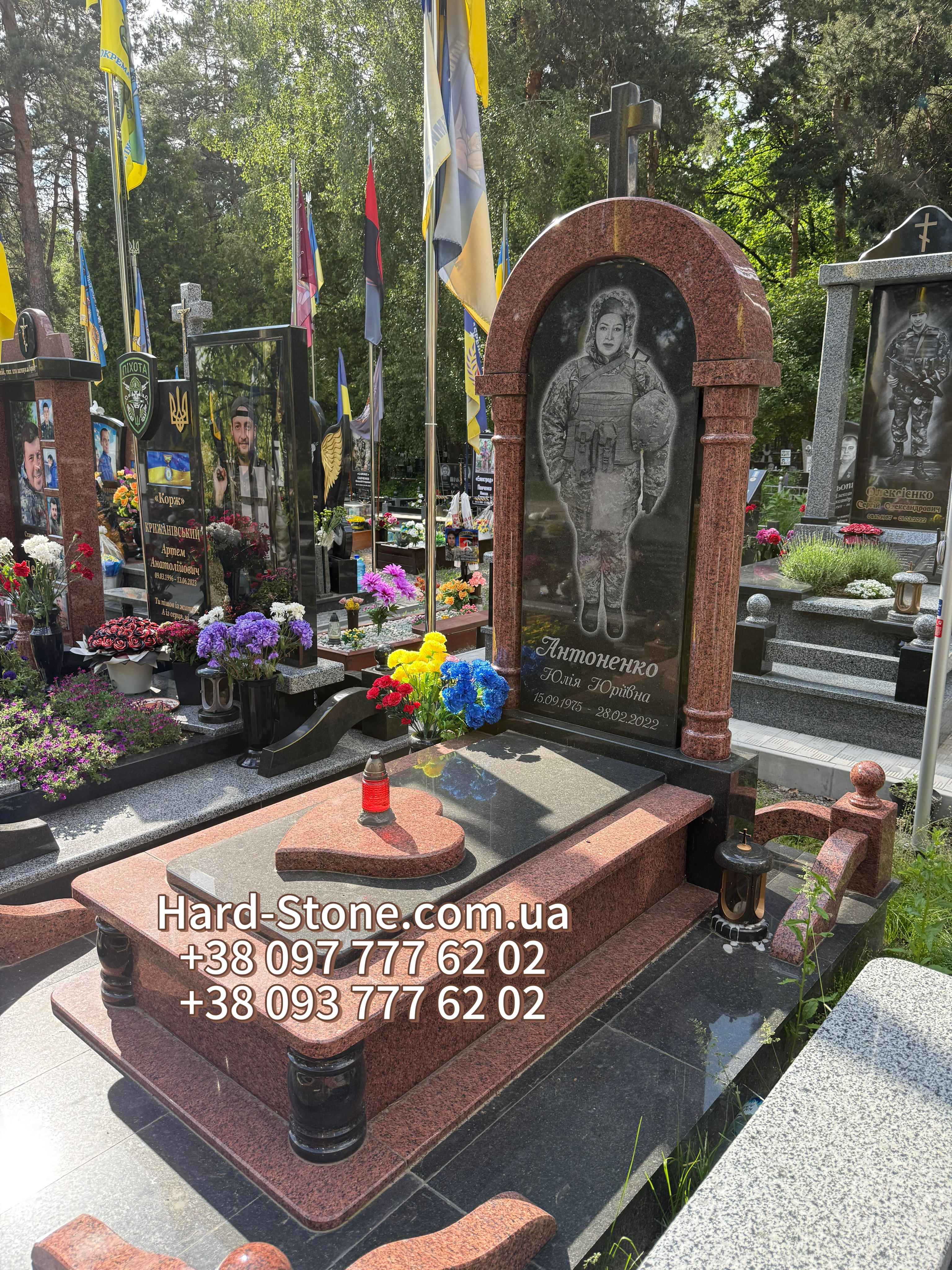 Пам'ятник для військових