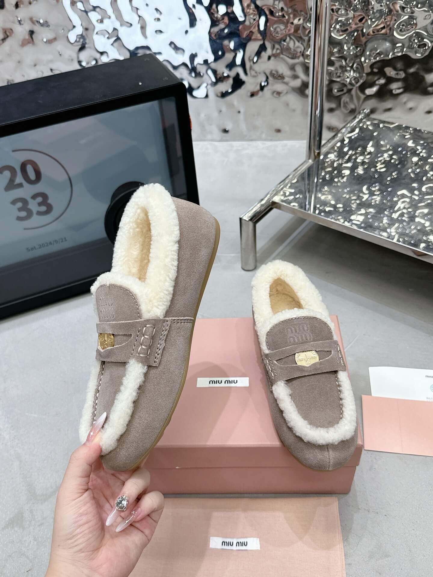 Miu Miu лофери