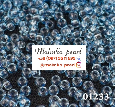 Бісер світло-блакитний, кристальний