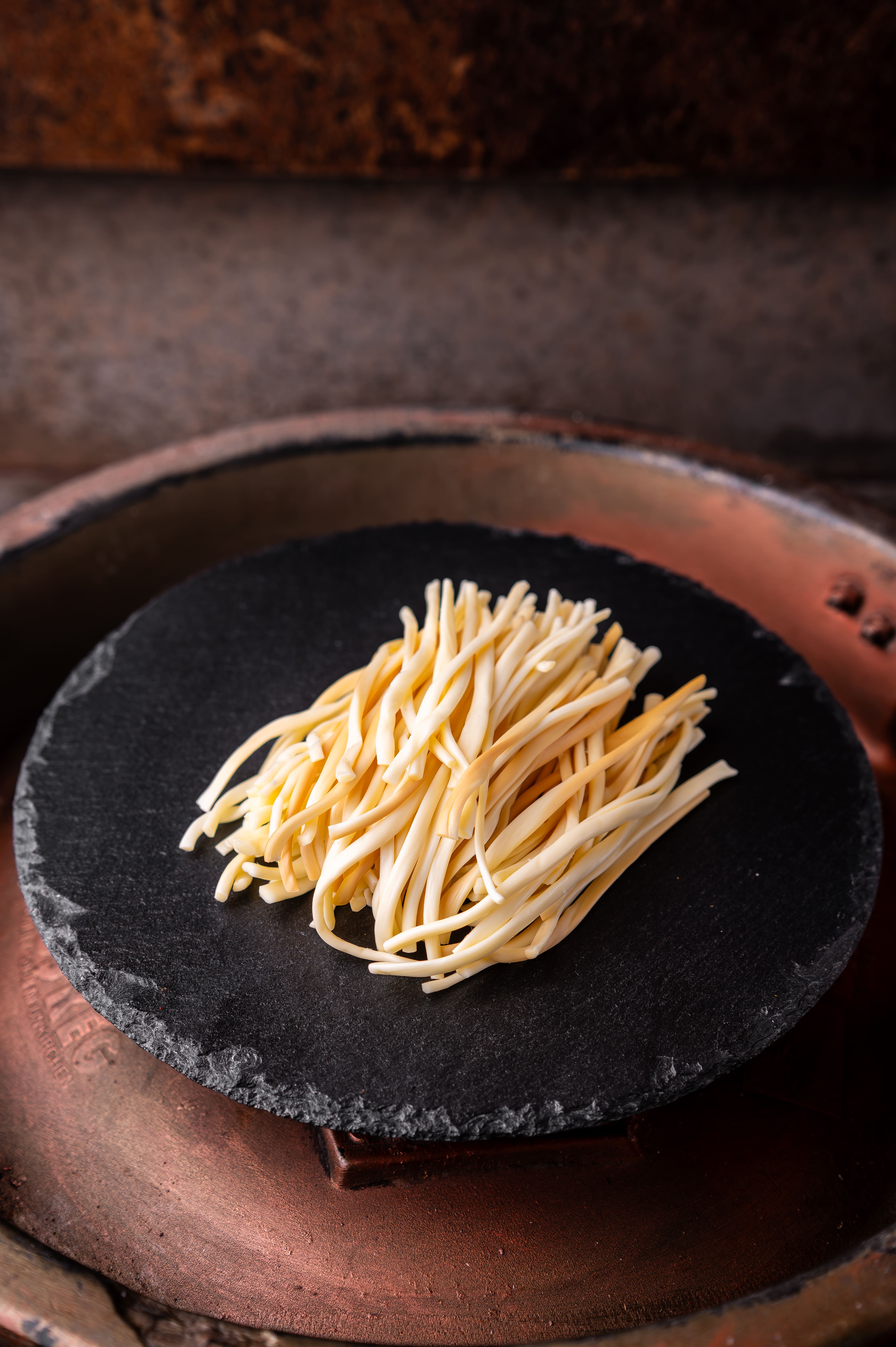 Сирна нитка підкопчена, 100 гр