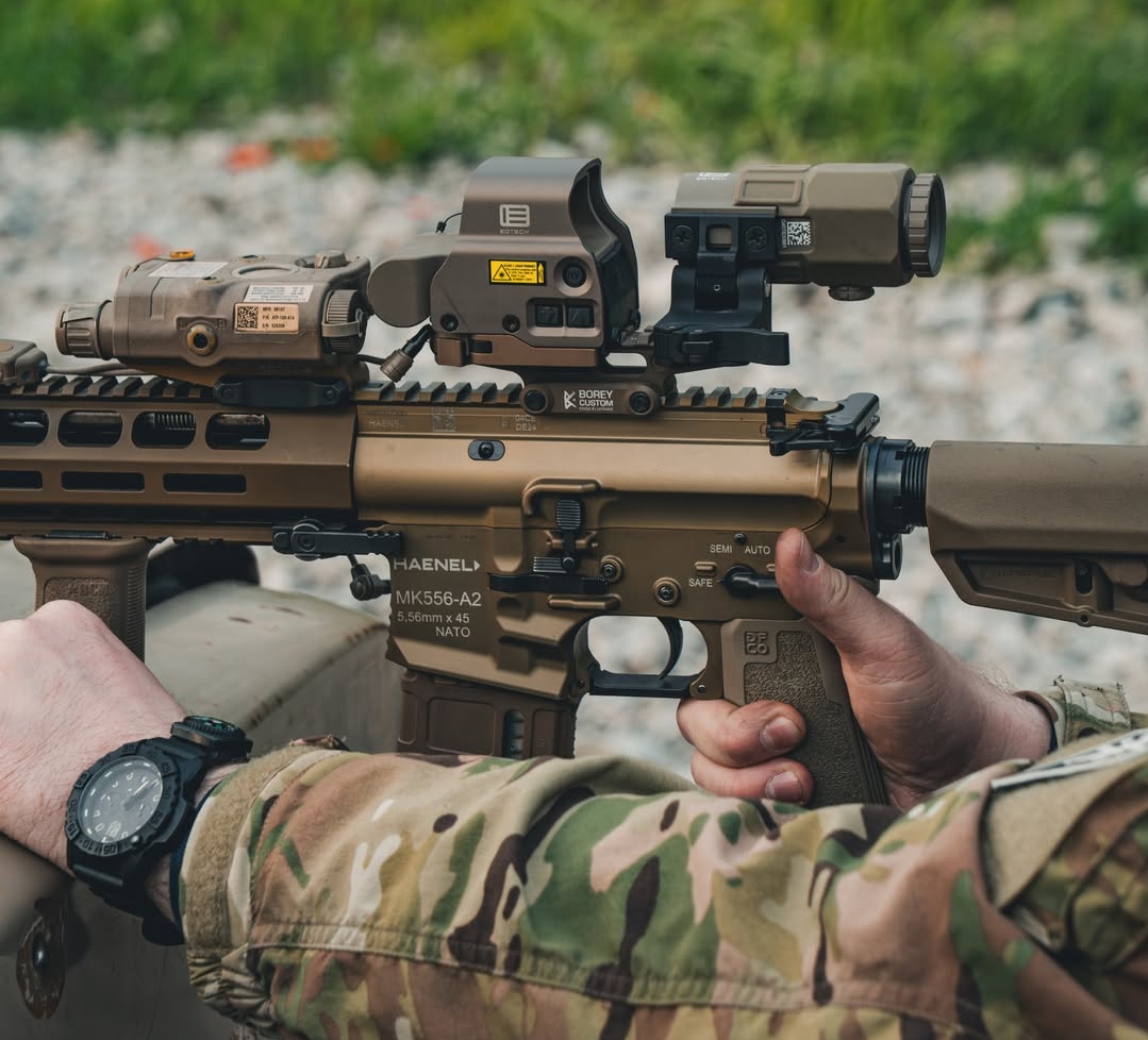 Кронштейн-райзер компенсації висоти "Borey Custom Axe H Gen 1.2" під коліматори та інше сумісне обладнання, від українського бренду "Borey Custom".