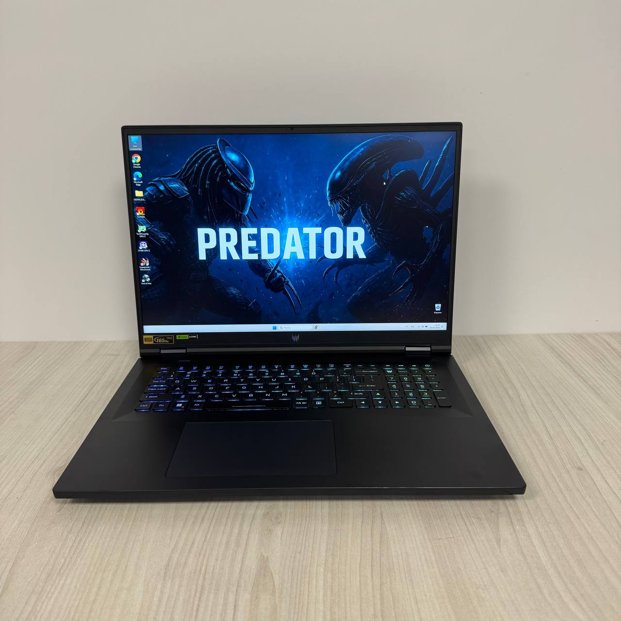 Acer Predator Helios  18 PH18-71