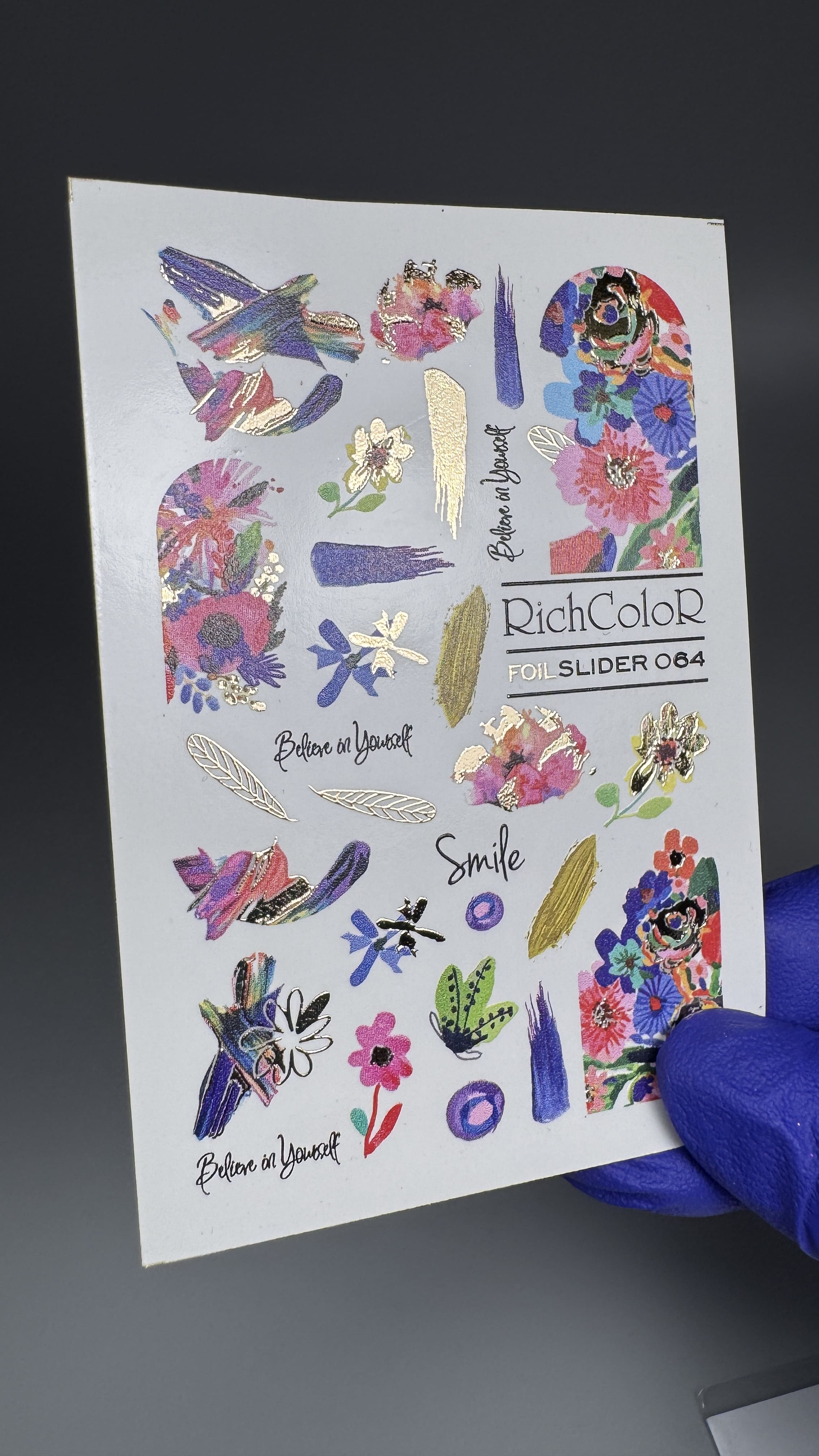 Слайдер дизайн Rich Color foil slider 064