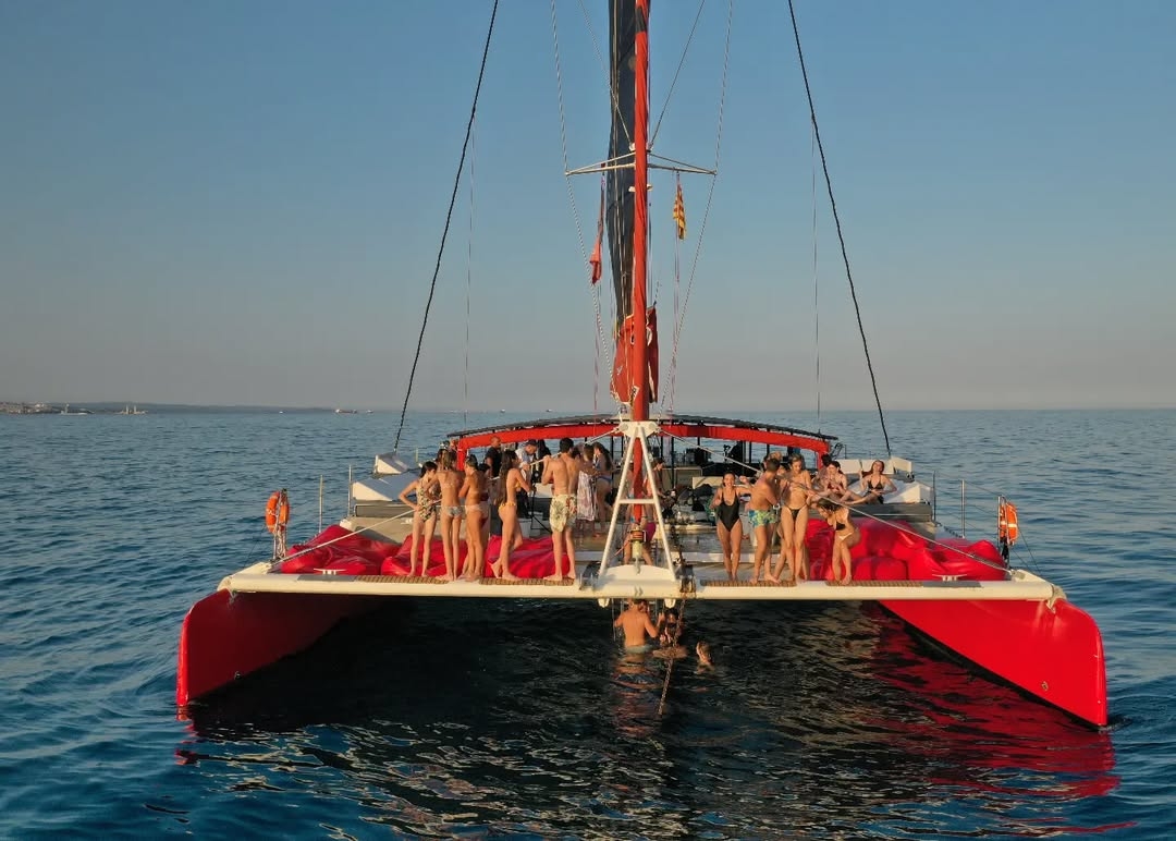 2-Hour Premium Catamaran-AD