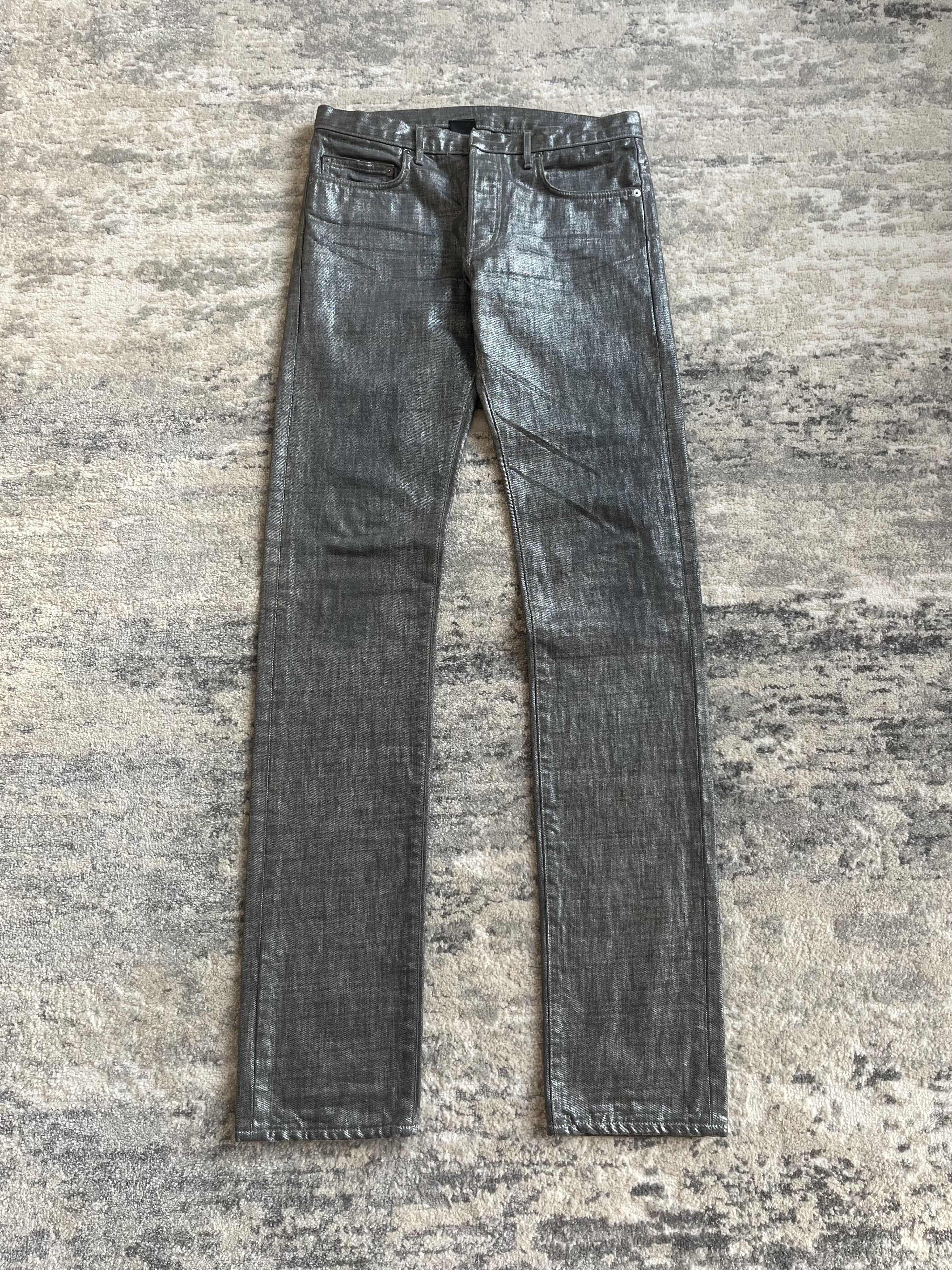 dior homme fw06 "radioactive" denim by hedi slimane