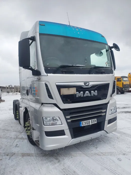 Бампер окуляр Man TGX E6 2019р ман тгх