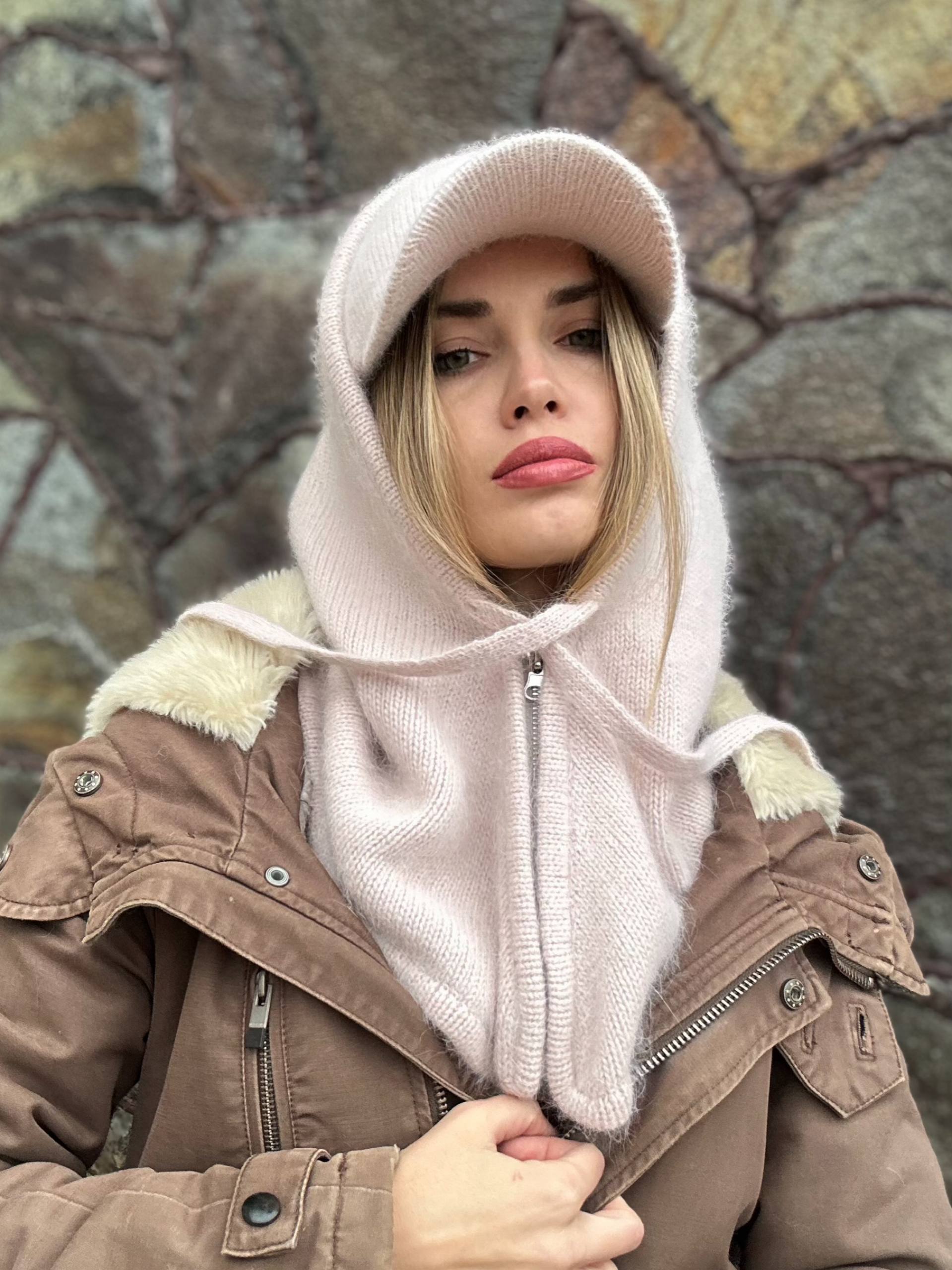 Капор на блискавці світлий беж