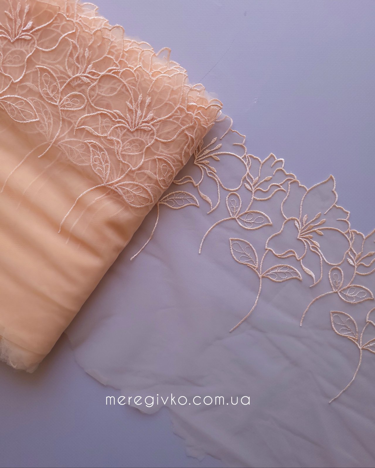 Вишивка на сітці "Beige Whisper"