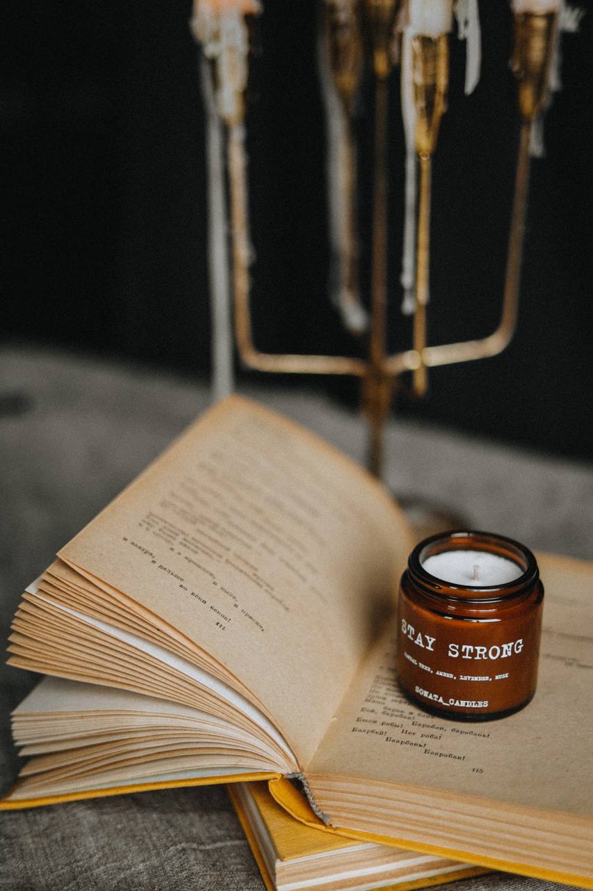 Свічка "Залишайся сильним"