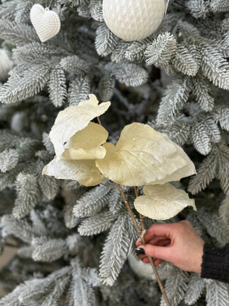 Декоративні оксамитові листочки, 76 см