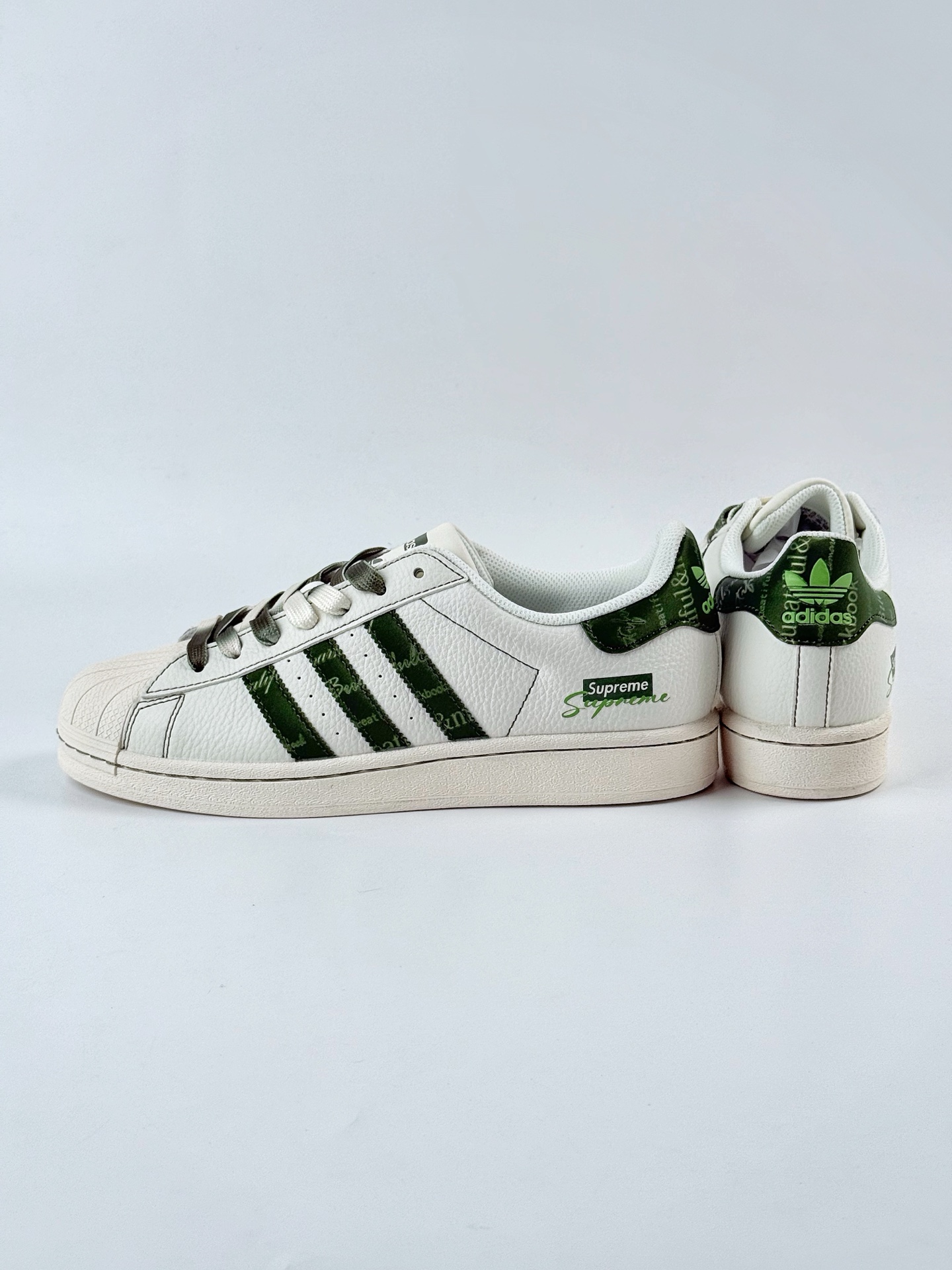 Adidas Originals Superstar x Supreme HS3068