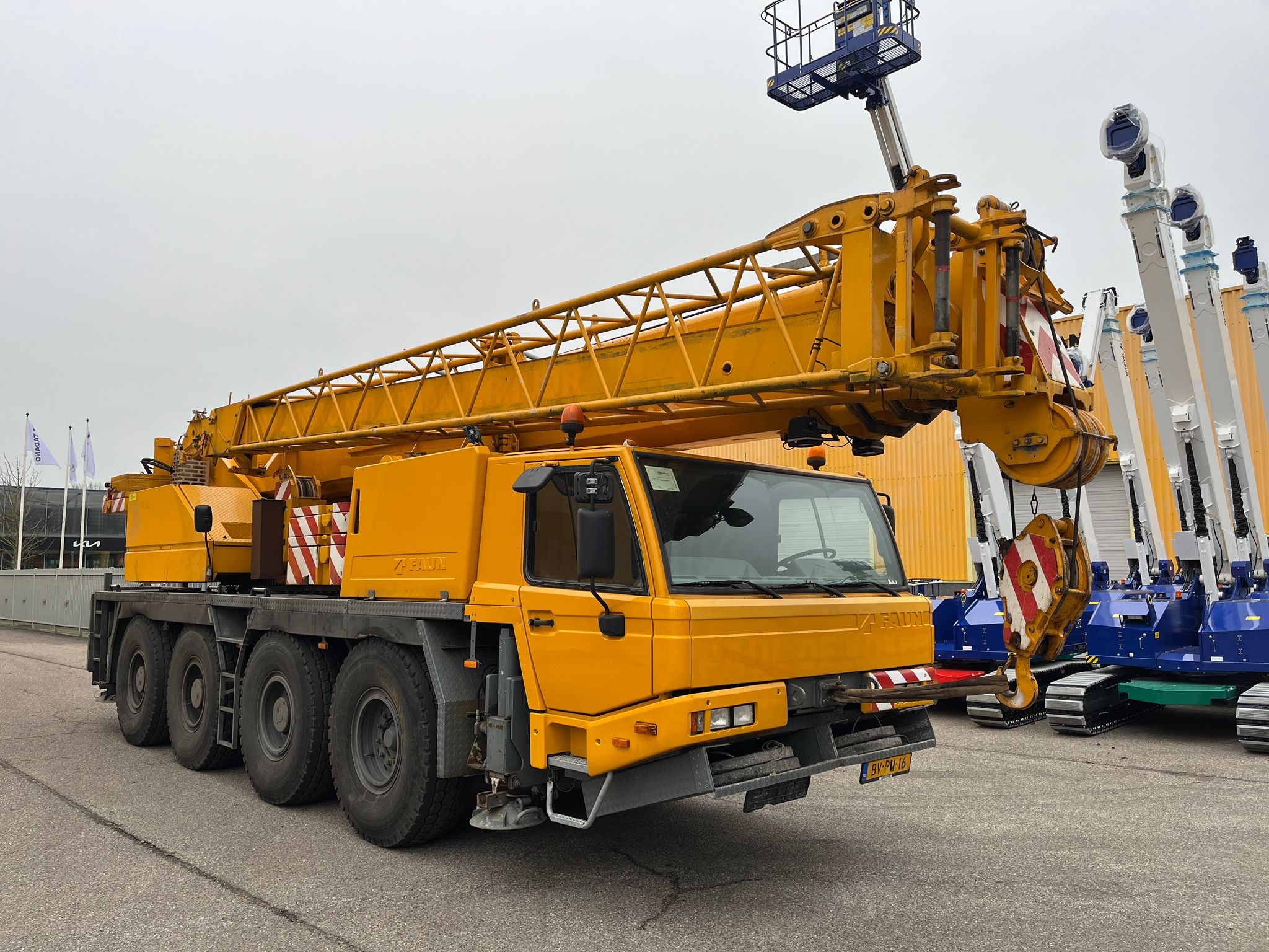 Автокран | TADANO FAUN ATF 60-4 | 2006 рік | 16 520 мотогодин