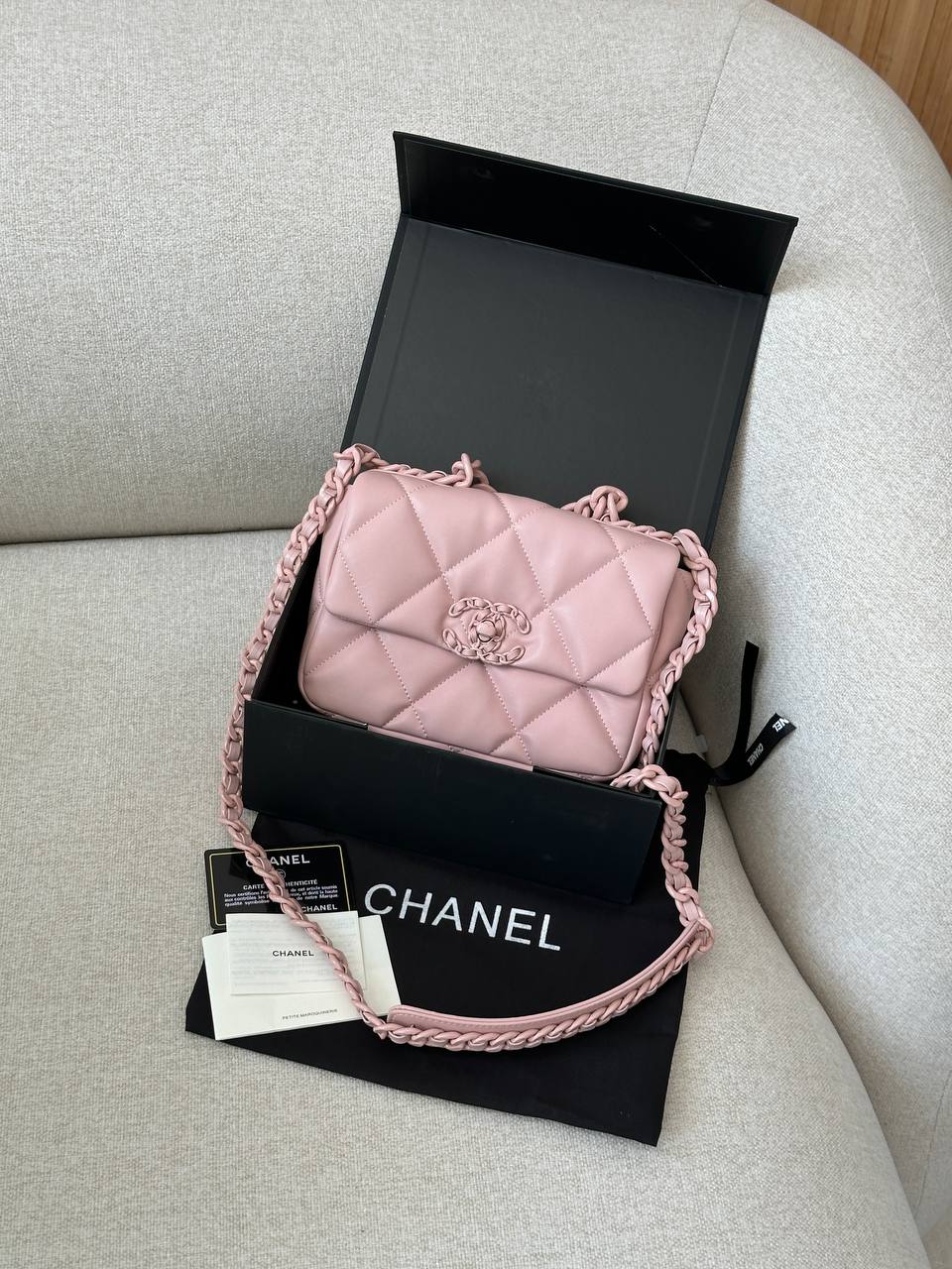 Chanel 19 Handbag Pink