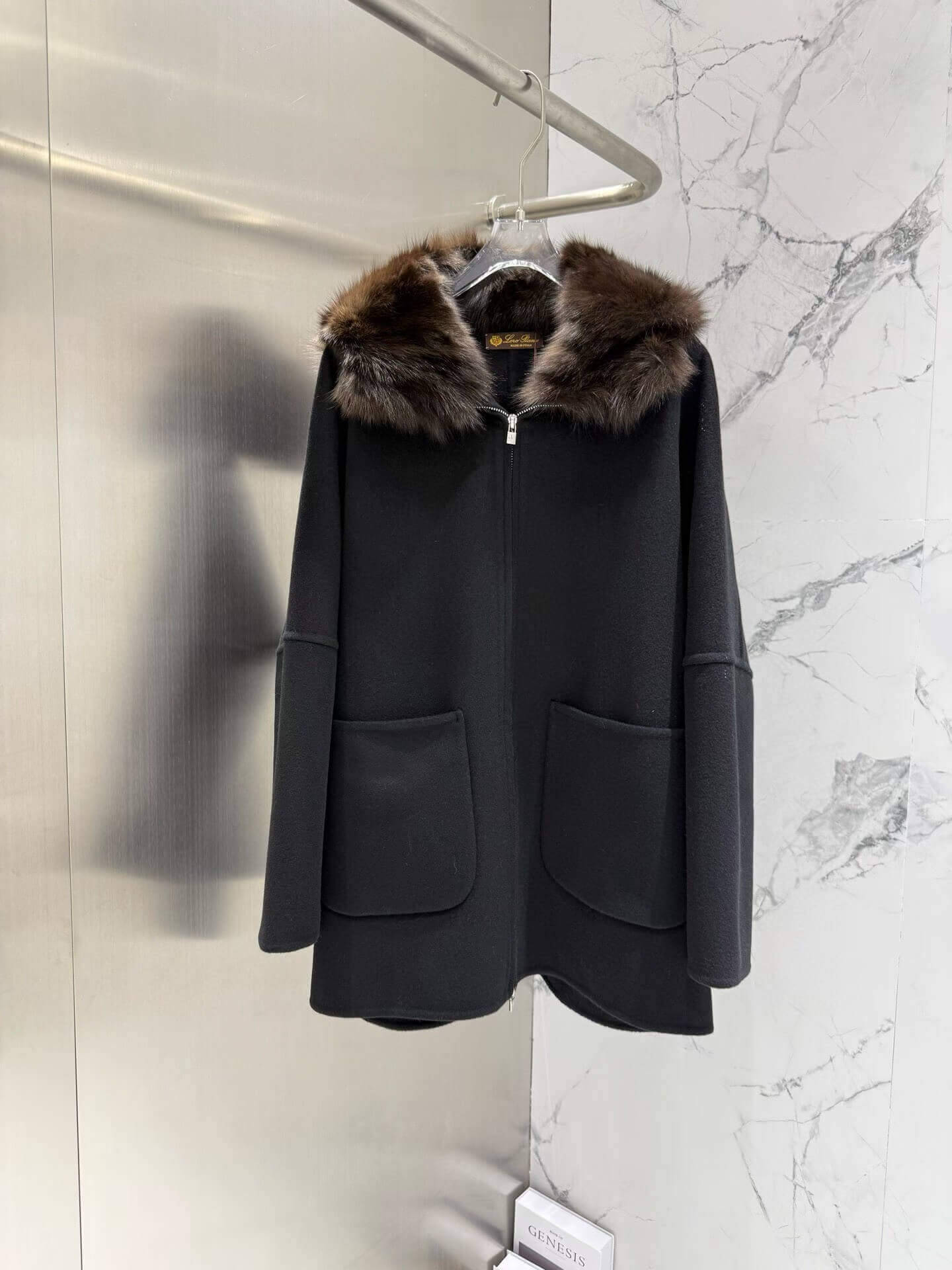 Loro Piana пальто