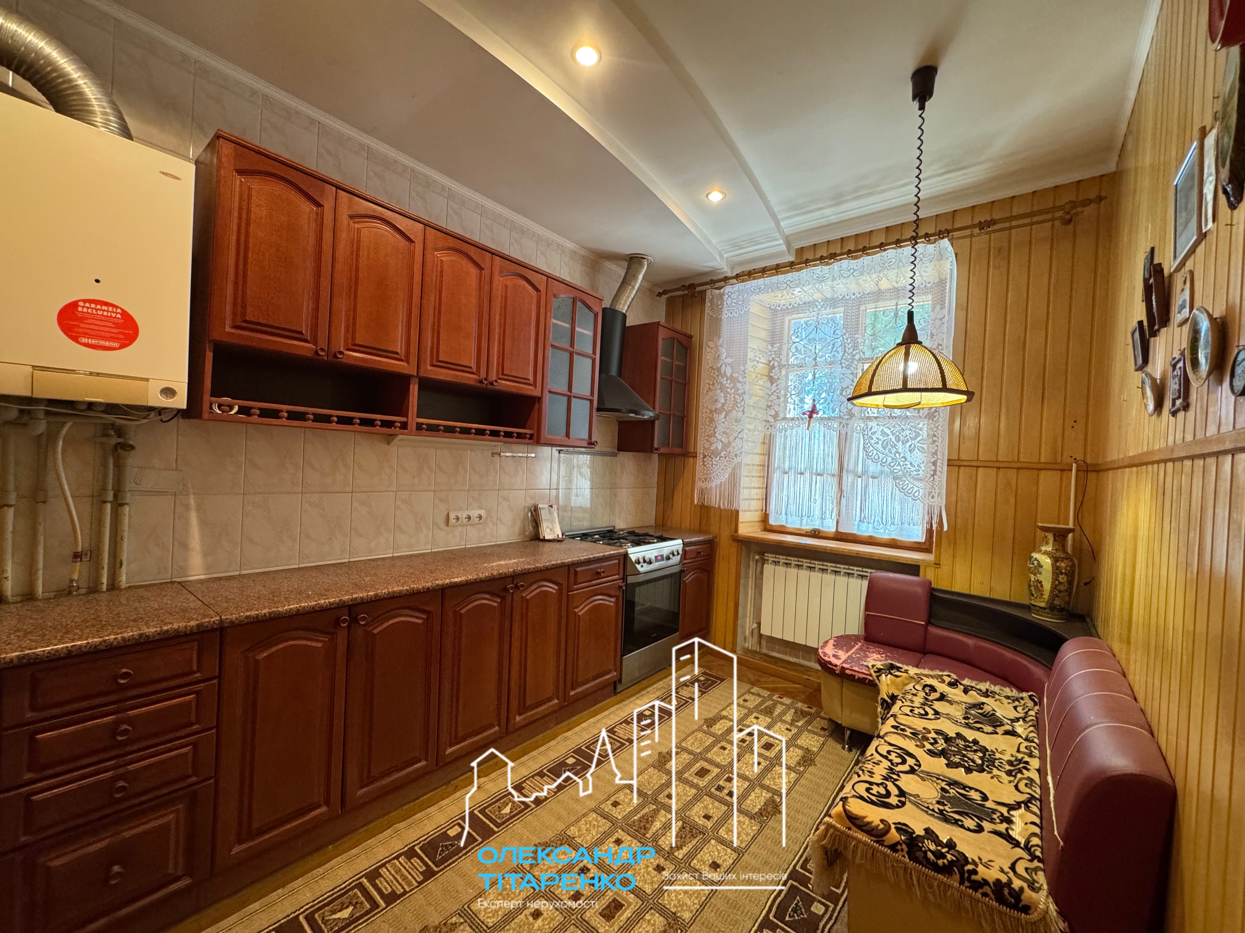 3-и кімнатна квартира, р-н 12 школи