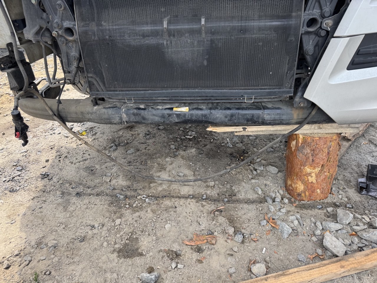 Підсилювач бампера MAN E6  81.41650-6001