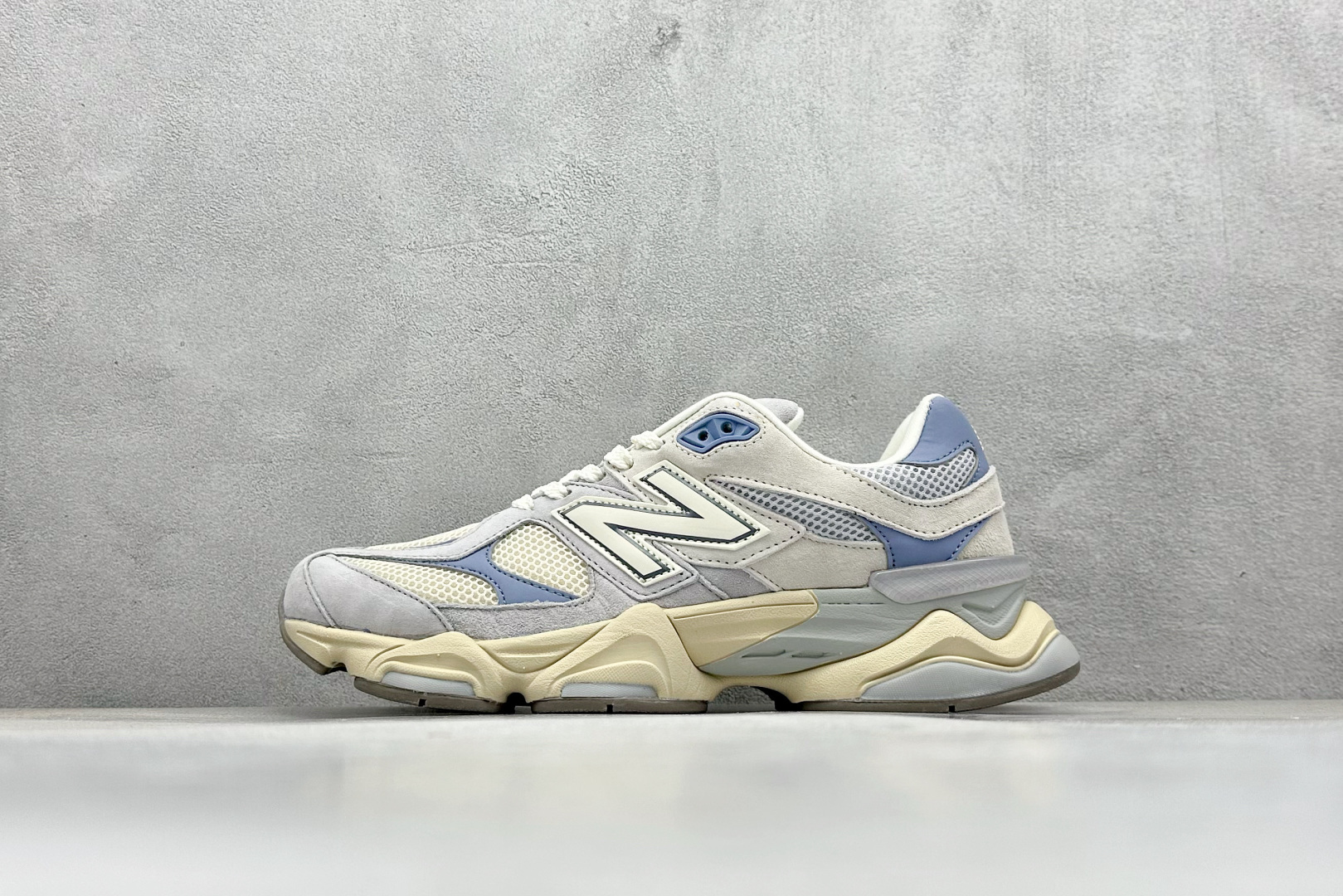 New Balance Retro U9060JBE