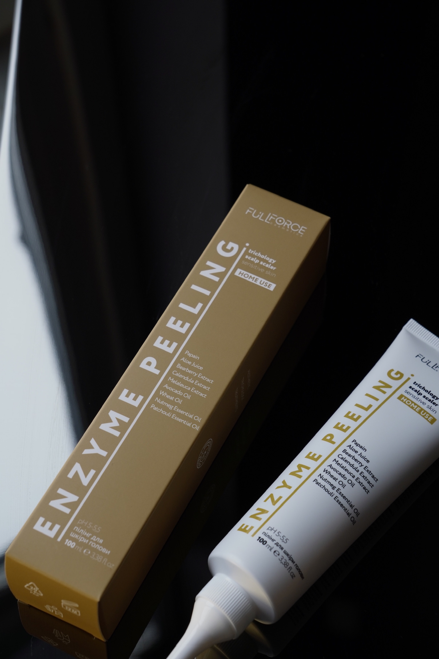 Ензимний пілінг для чутливої шкіри голови TRICHOLOGY SCALP ENZYME SCALER HOME Full Force 100 ml