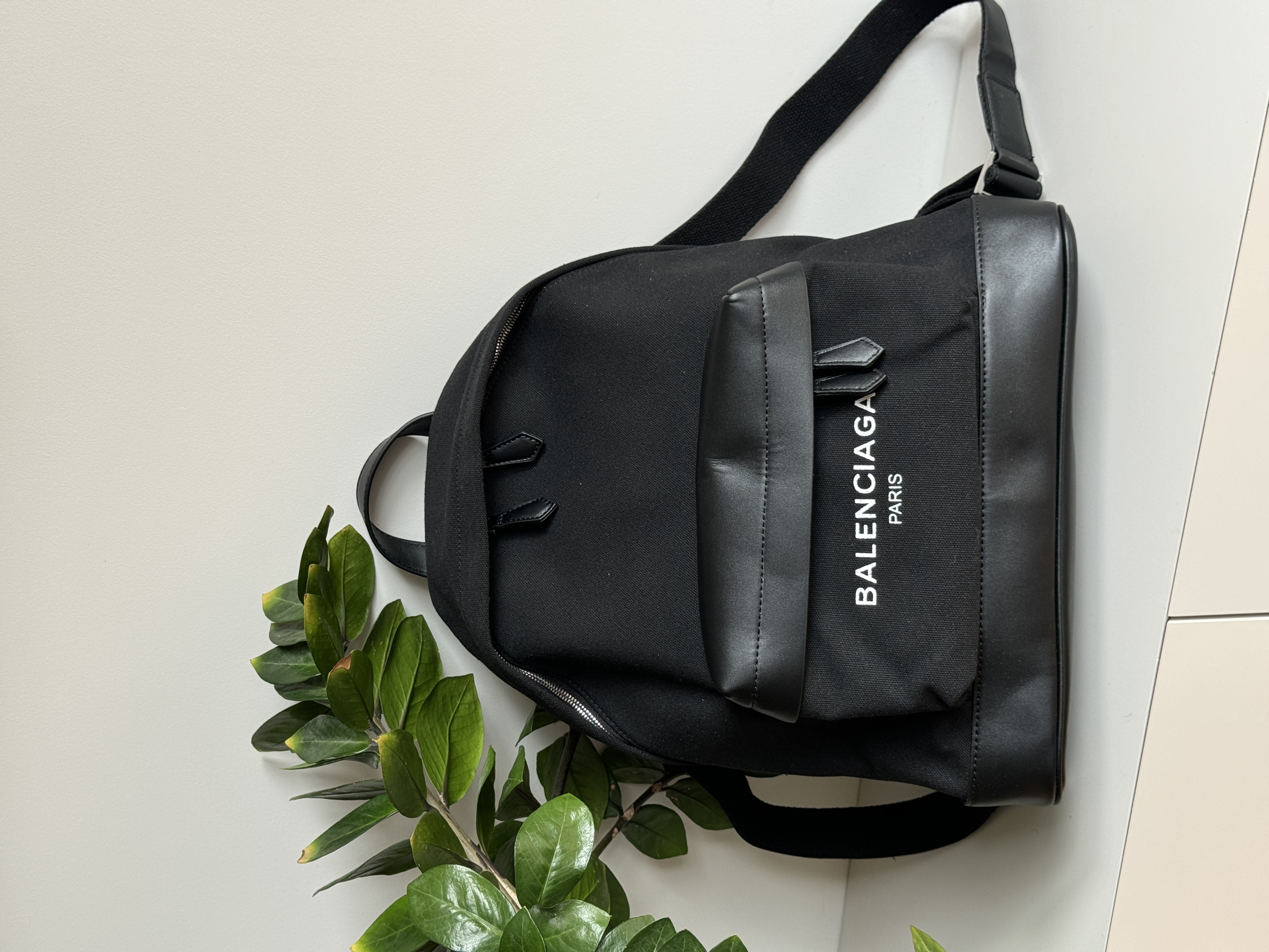 Balenciaga Everyday Backpack Black Textile