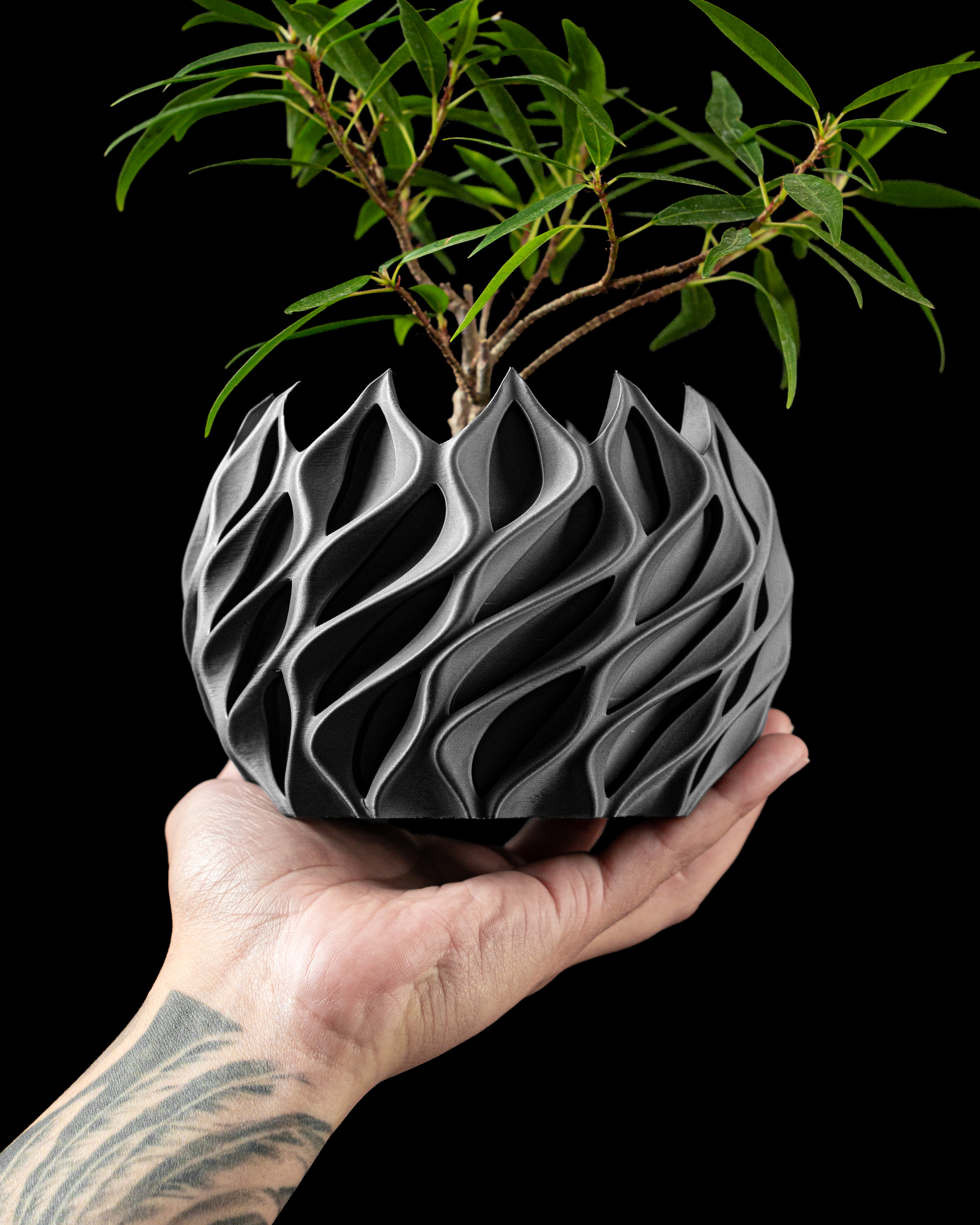 Twisted Planter Pot – Modern 3D Printed Planter