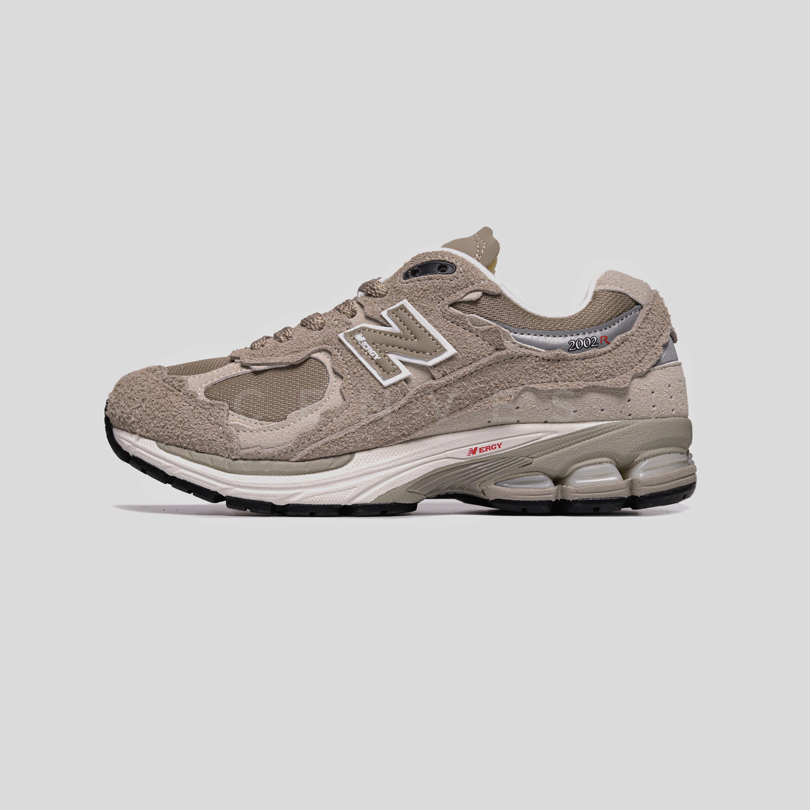 New Balance 2002R  Protection Pack - Driftwood