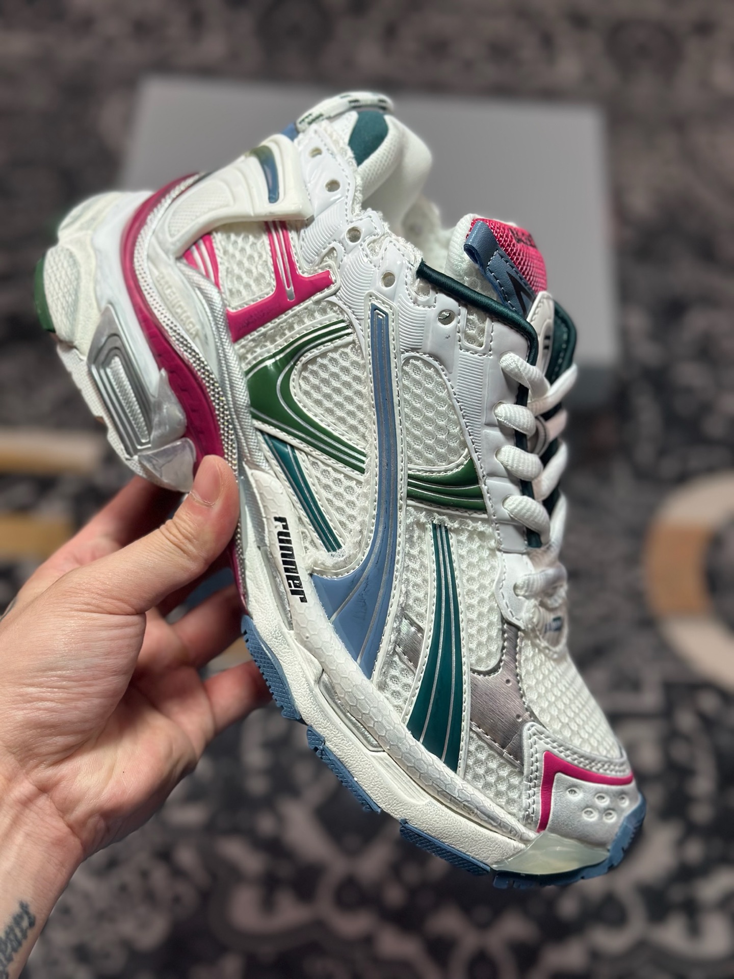 Balenciaga Runner Sneaker 2.0 Low-top 772767 W3RMU 9934