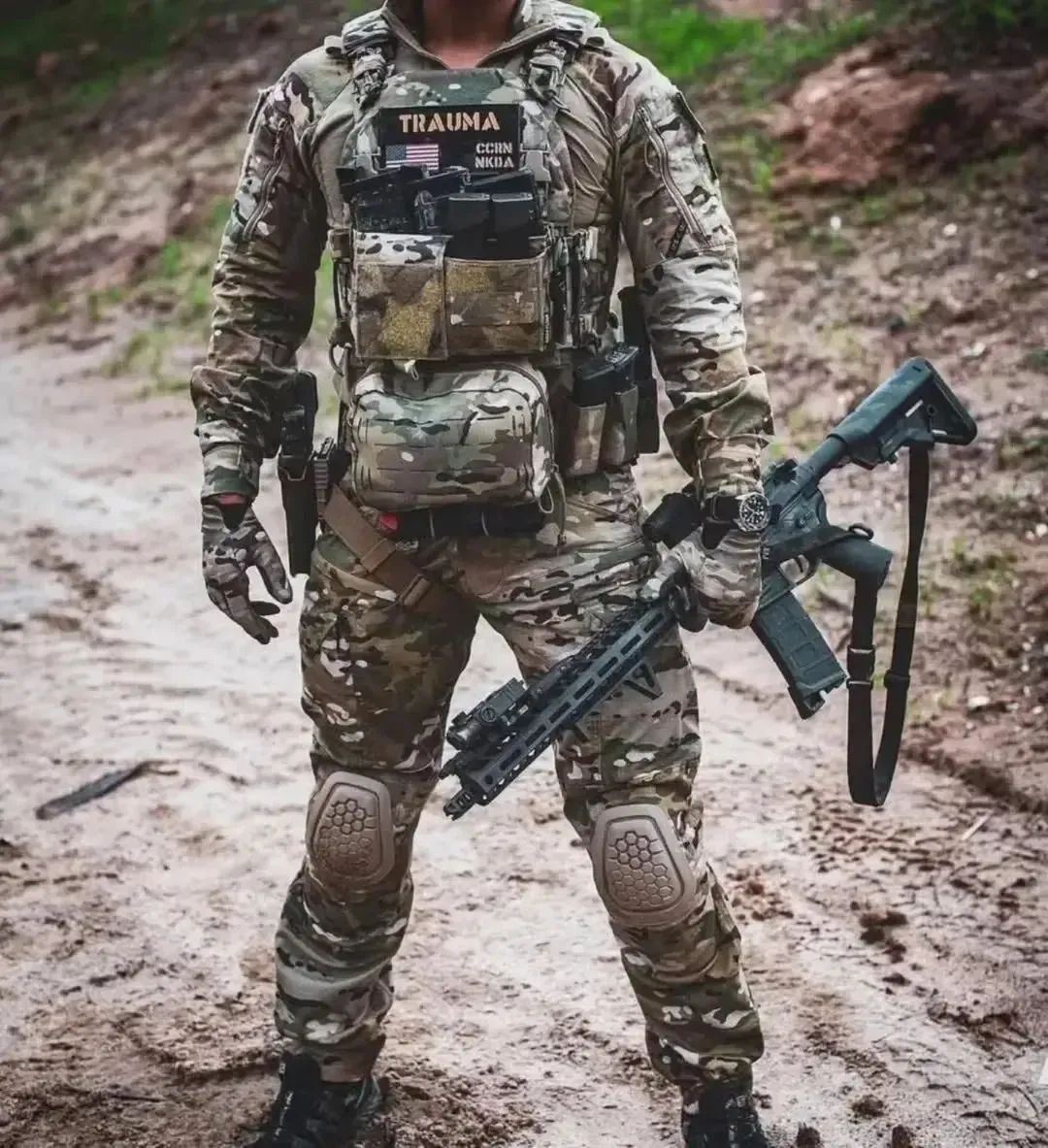 Оригінальні сучасні бойові штани останньої генерації "Combat Pants GEN. 4 Hot Weather" від легендарного американського бренду "CRYE PRECISION".
