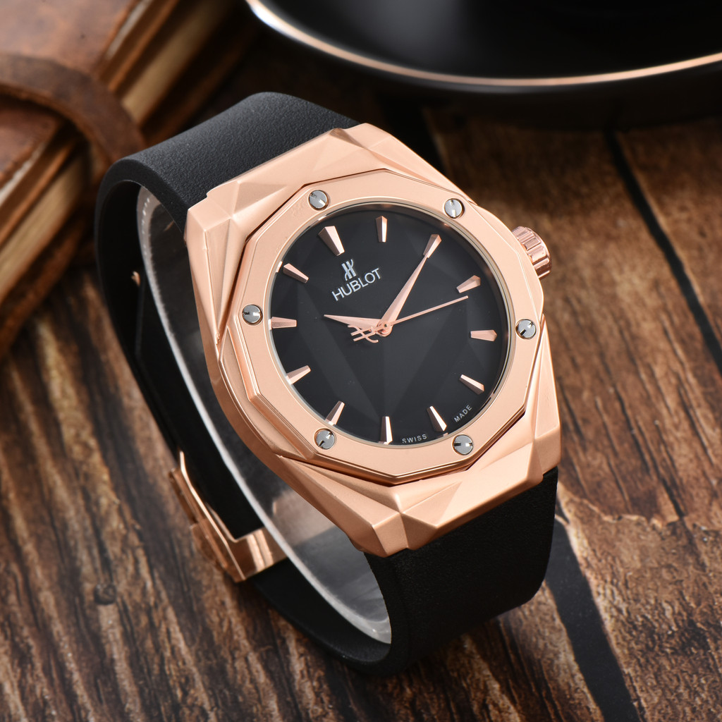 Hublot Classic Fusion Orlinski 40mm 550.OS.2200.RW.ORL20-4