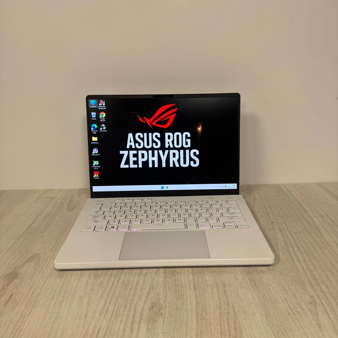 Asus ROG Zephyrus G14 GA402XV White