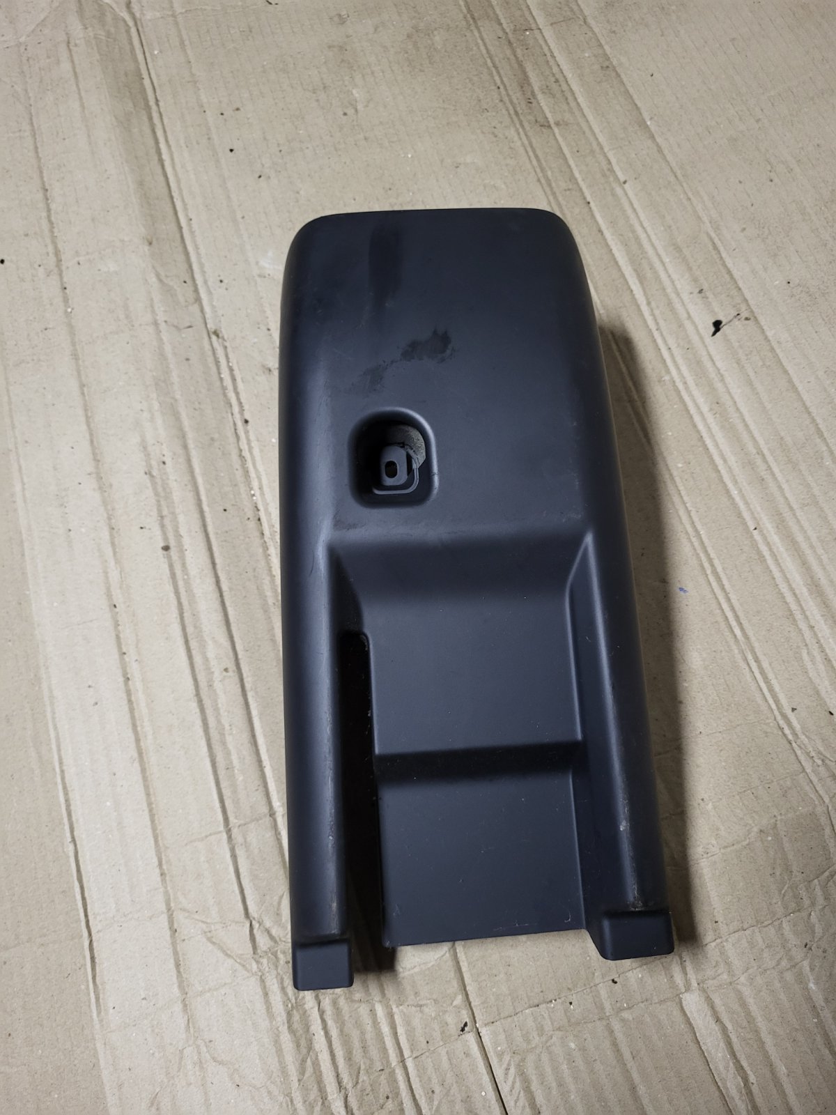 Пластик під руль Passat B6 3C0 858 625 A
