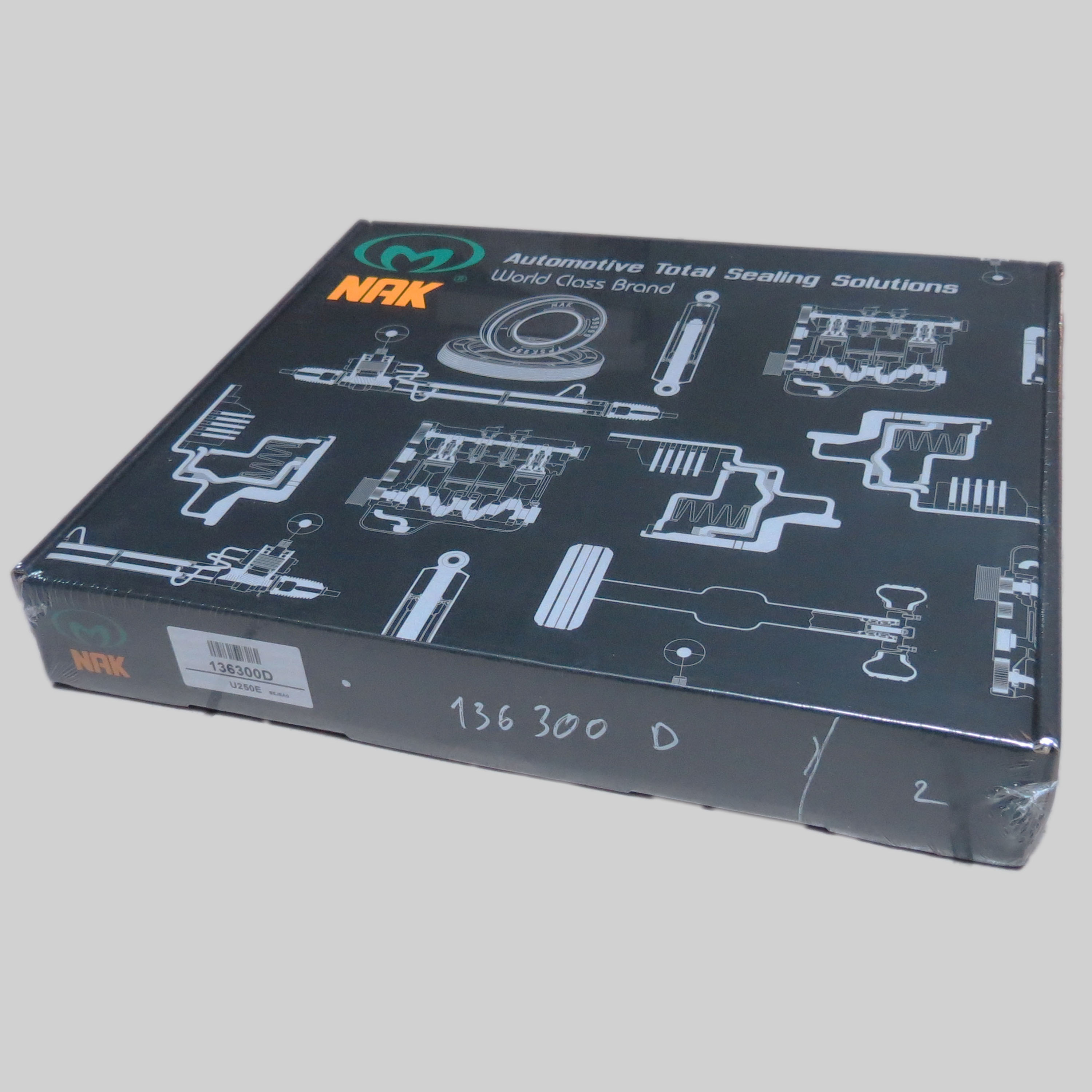 Комплект поршнів U250E NAK