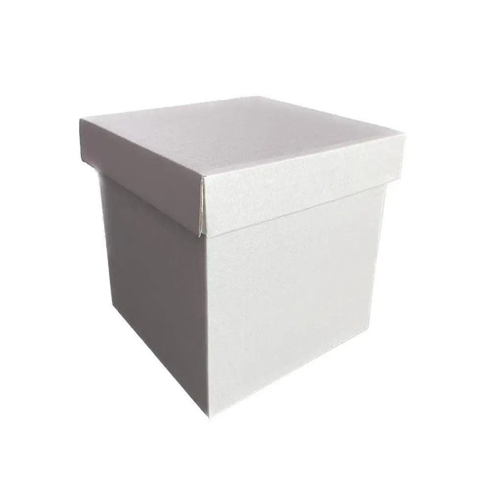 Коробка для подарунка 25*25*25 біла