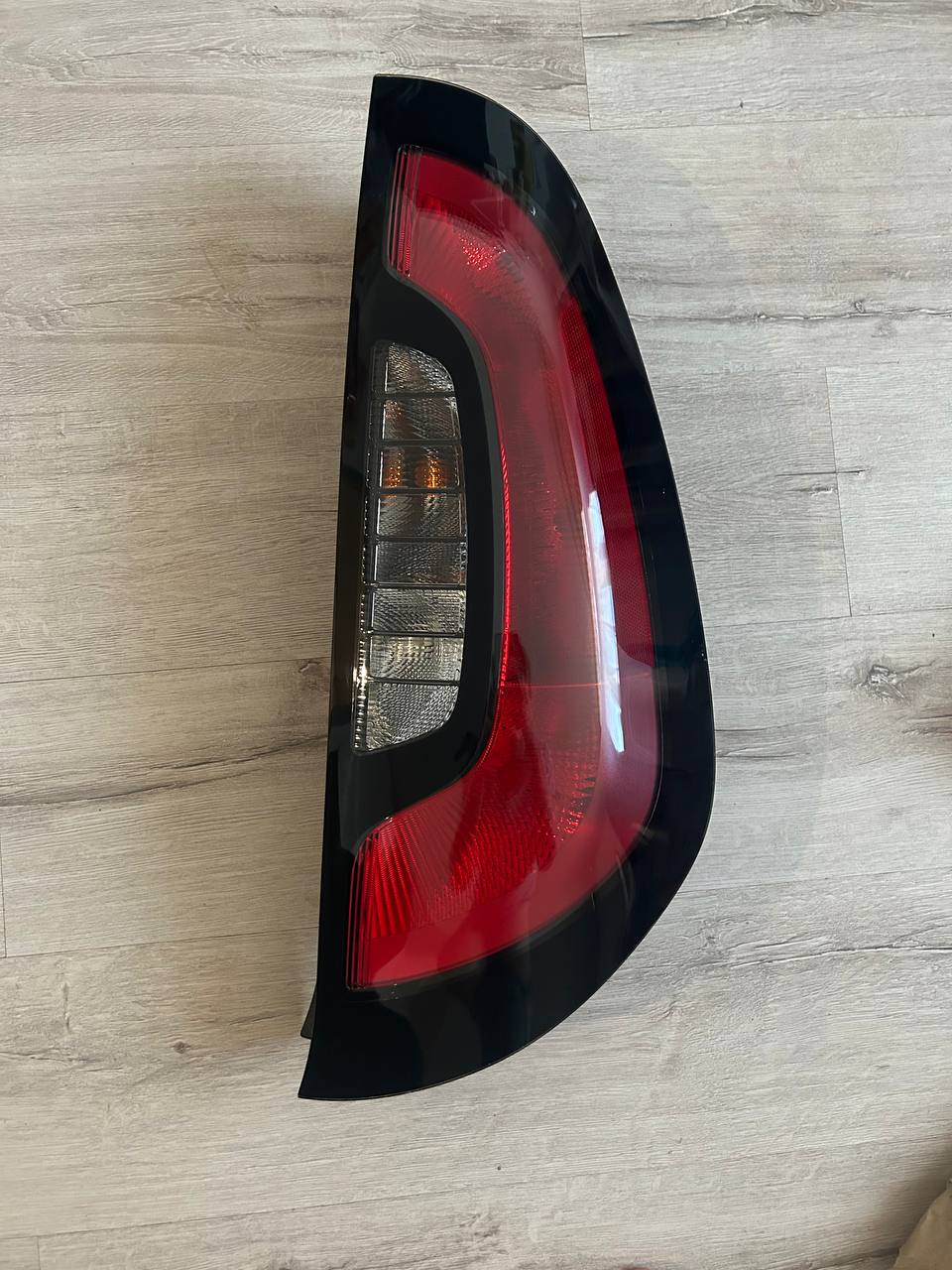Б.у оригінал Kia Soul Права в крило 2014 - 2019 роки