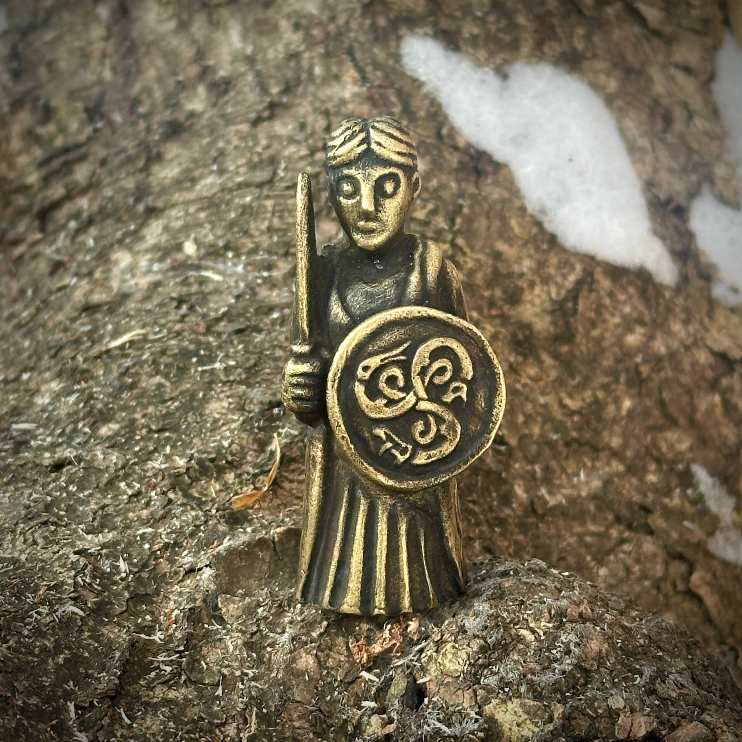 Фігурка Валькірія з латуні