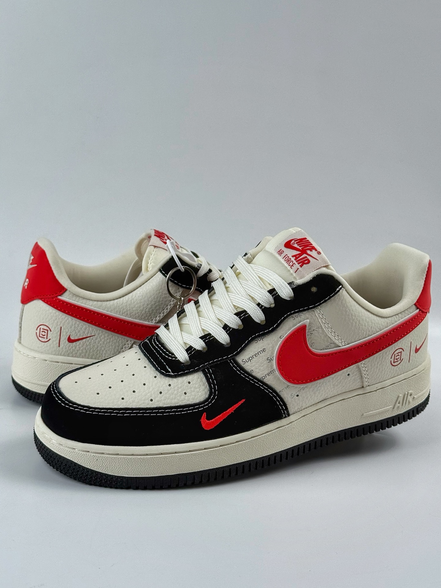 Nike Air Force 1 Low 07 x Supreme  KB1688-001