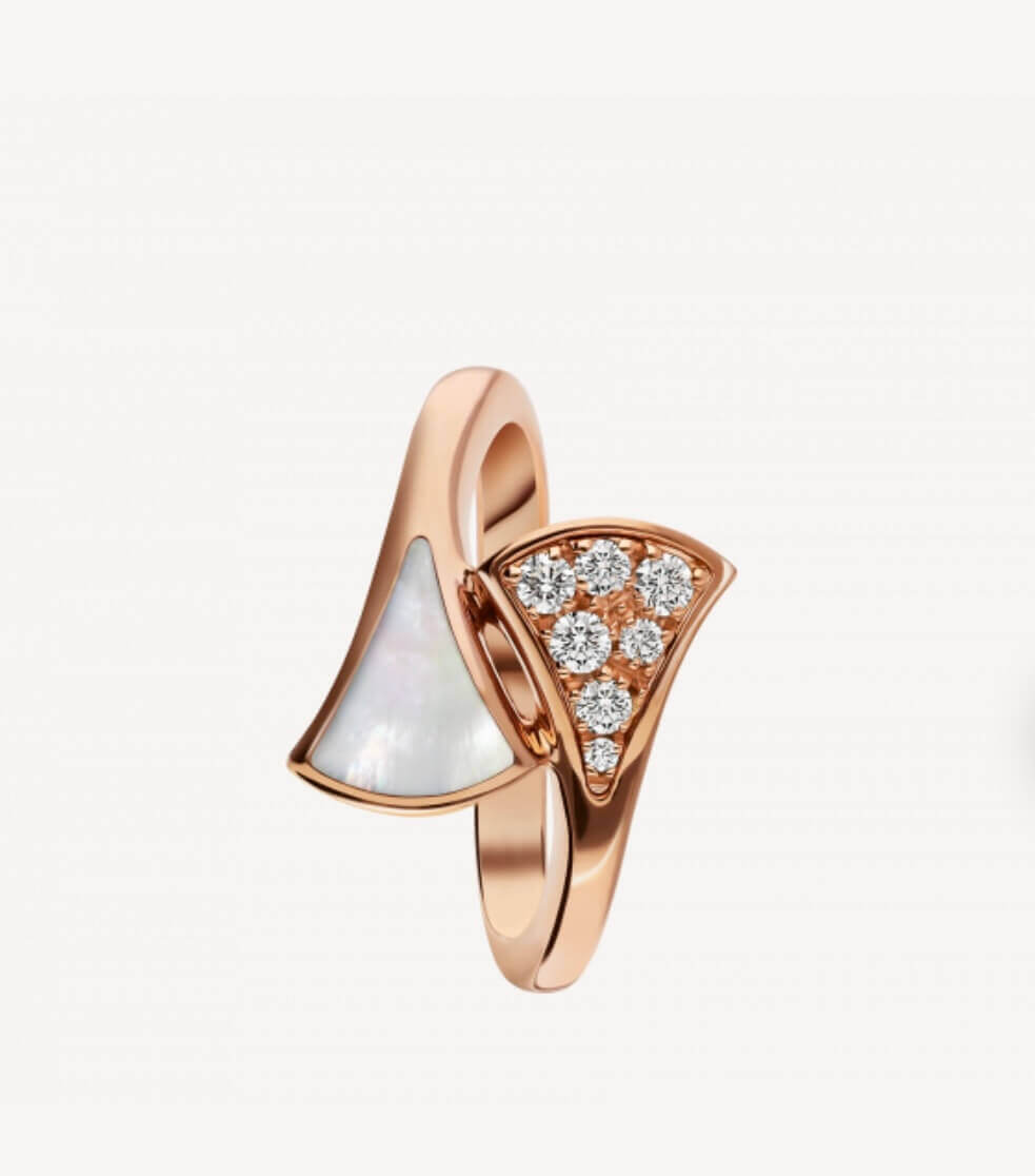 Bvlgari каблучка золота