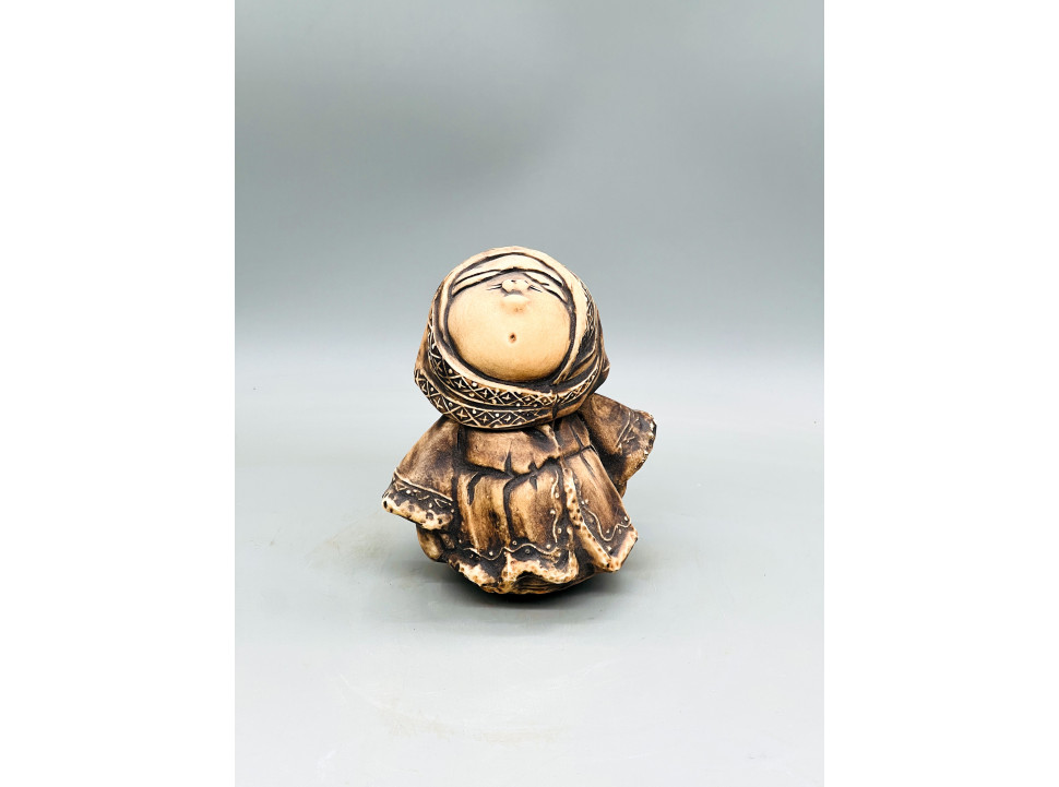 Фігурка дівчина 12см