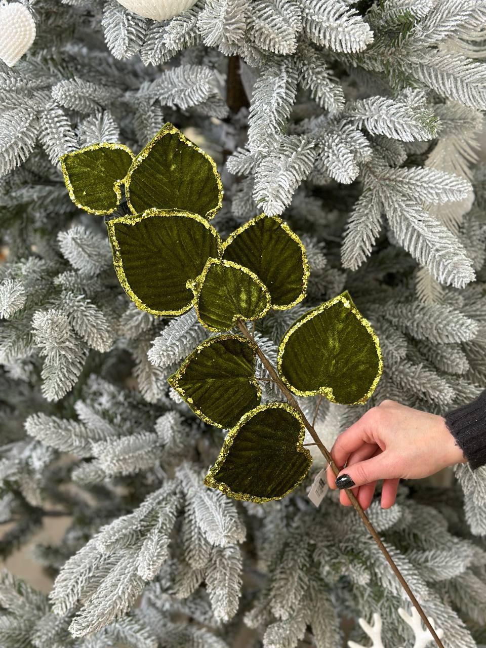 Декоративна оксамитова гілка, 76 см