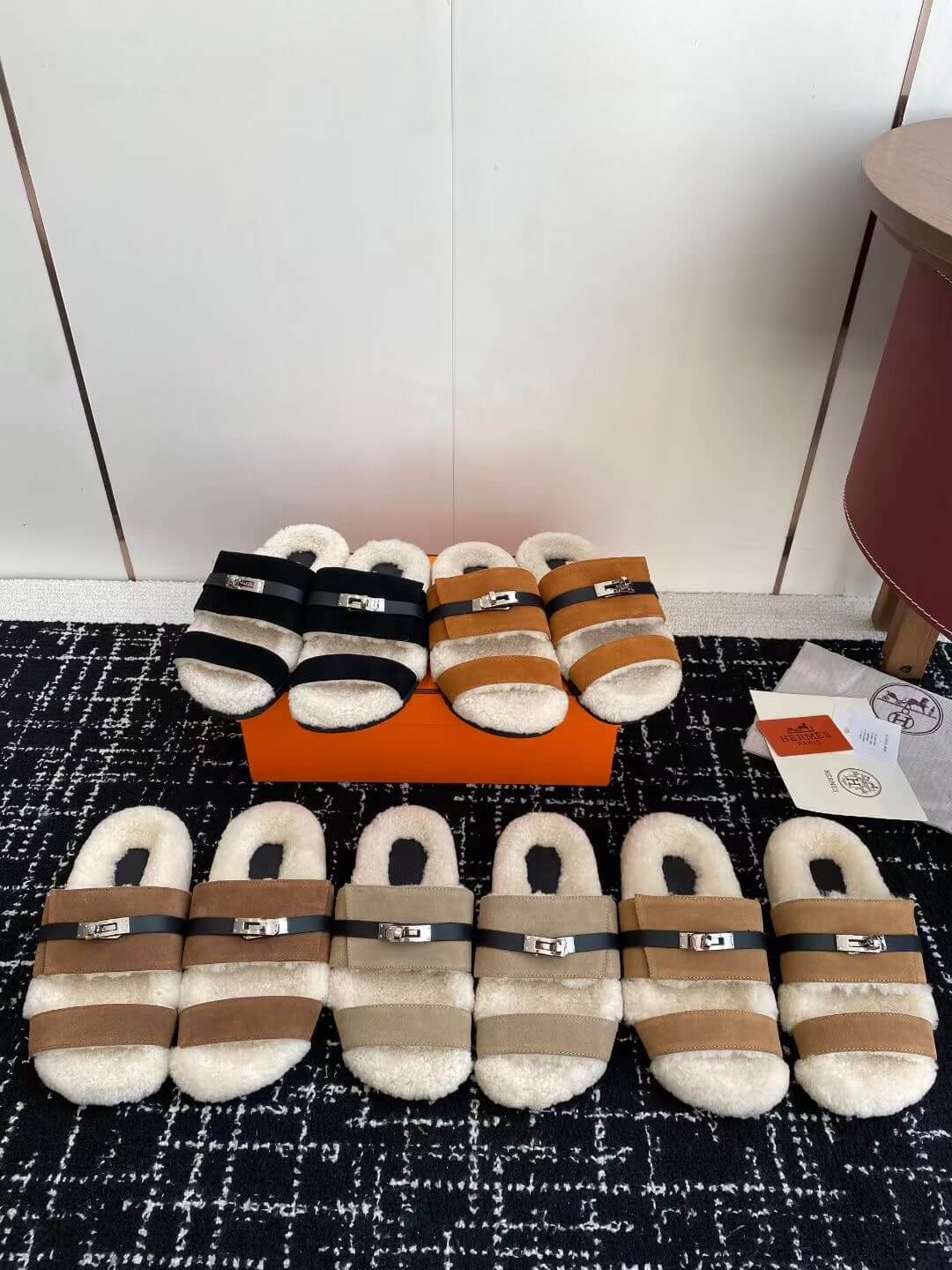 Hermes шльопанці